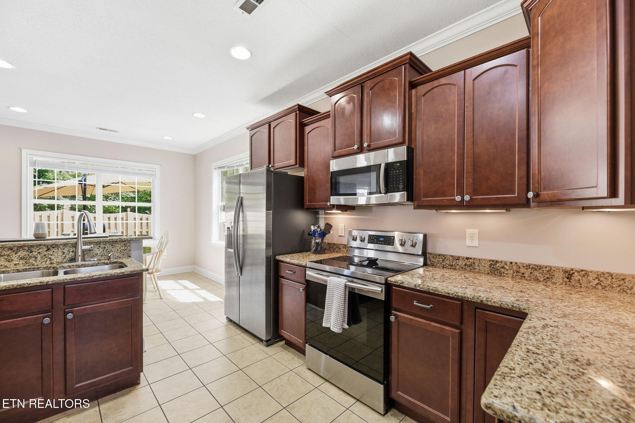 1745 Point Wood Drive Knoxville TN 37920