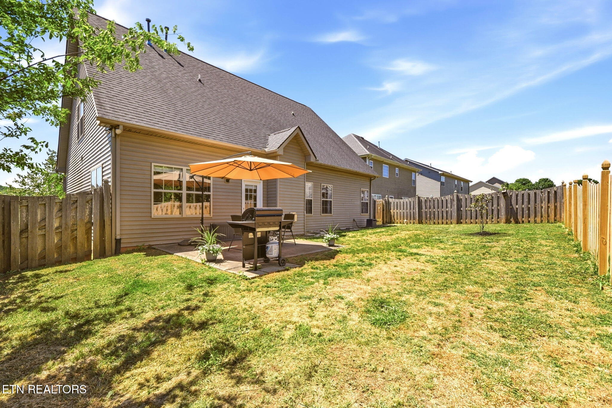 1745 Point Wood Drive Knoxville TN 37920