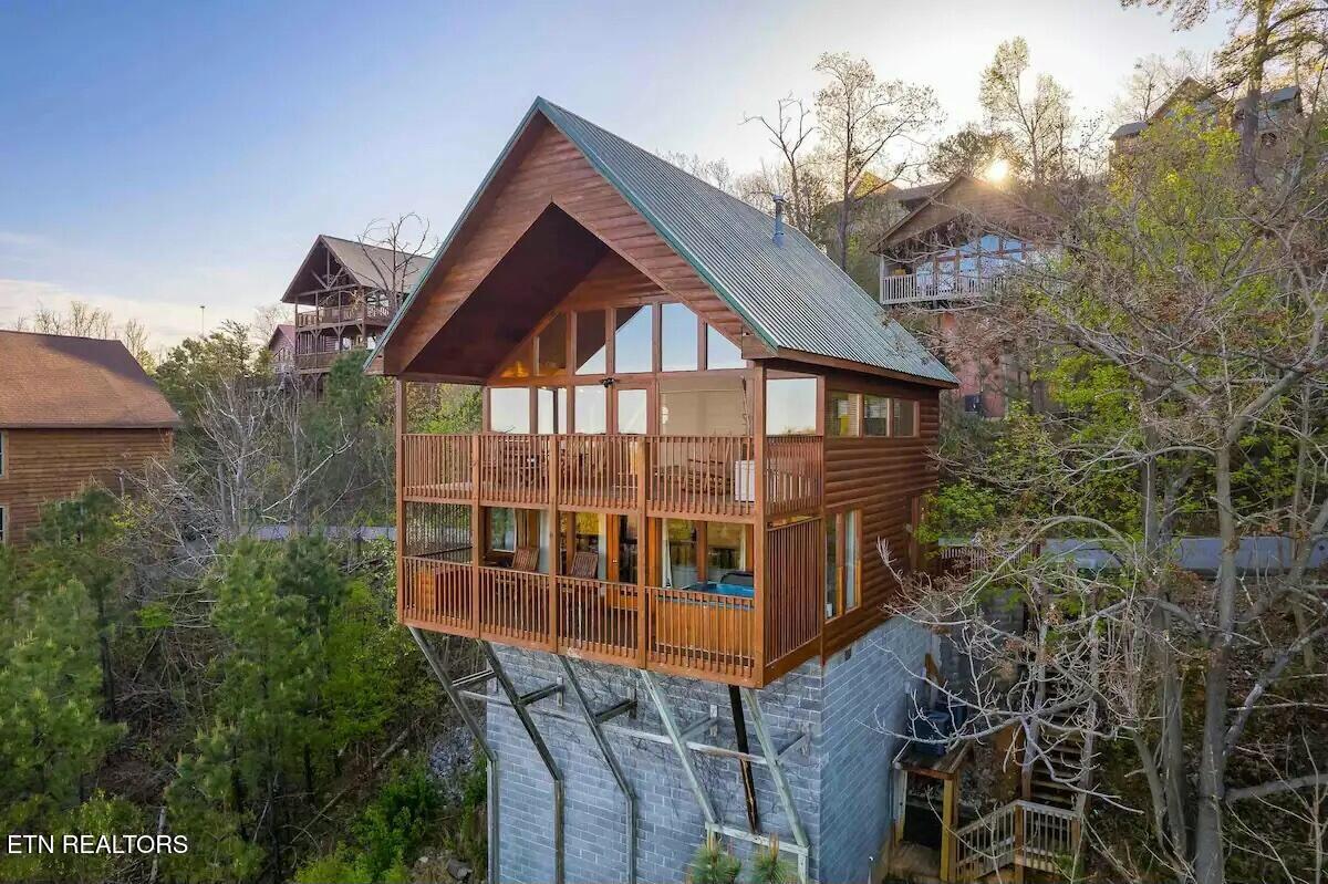 2313 Fox Berry Way Sevierville TN 37876