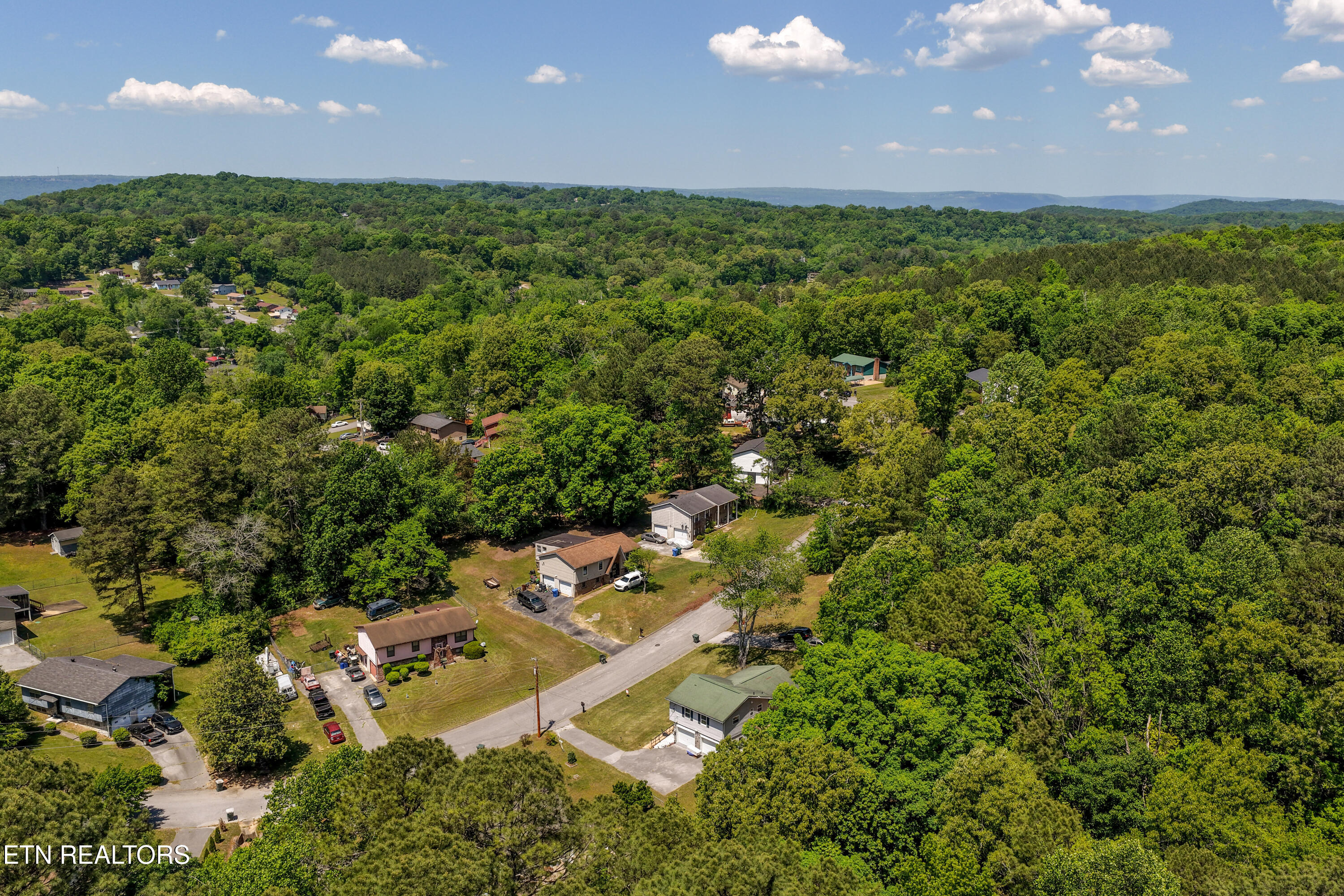 2427 Leann Circle Chattanooga TN 37406