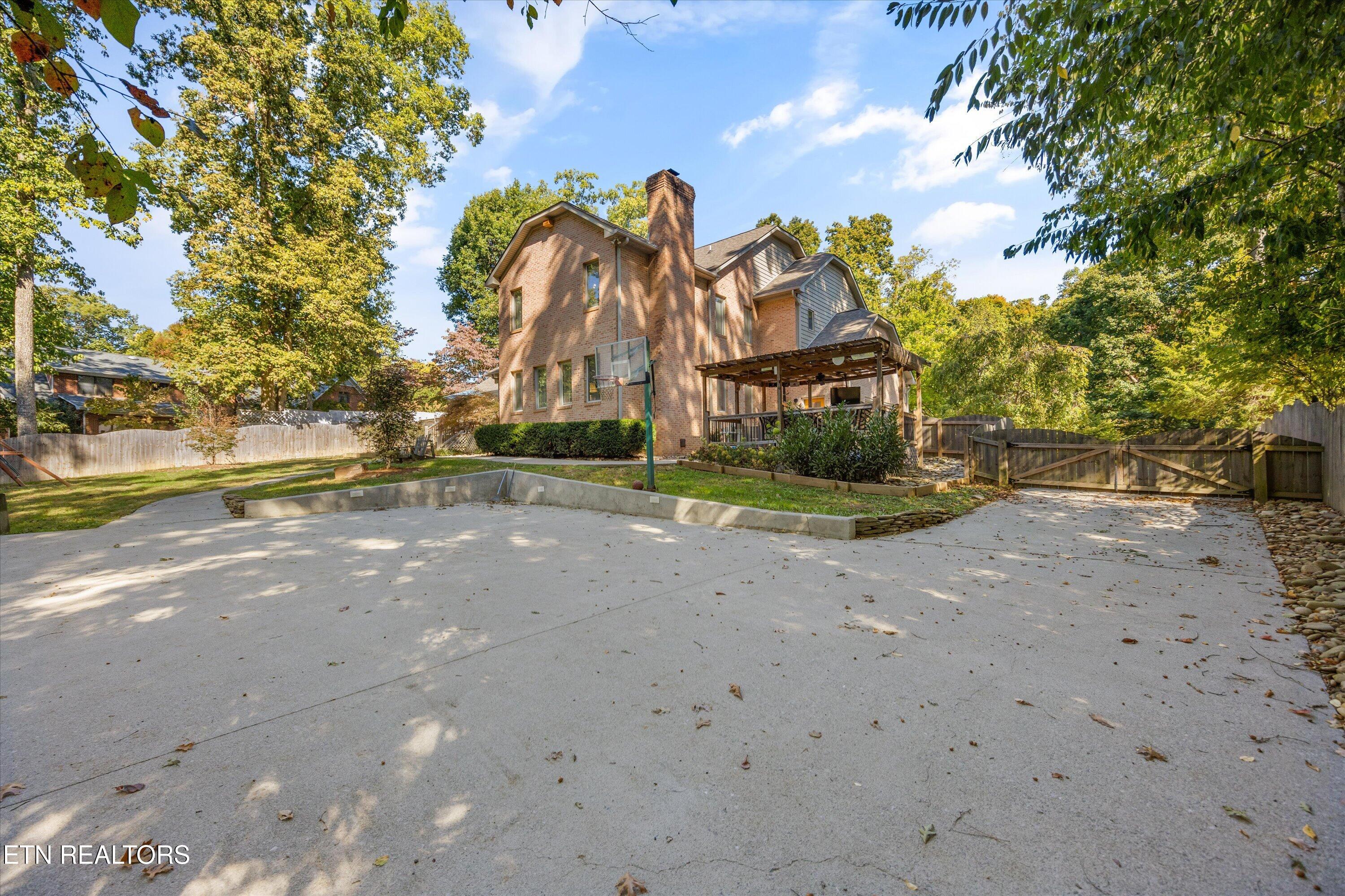 8013 Whitestone Road Knoxville TN 37938