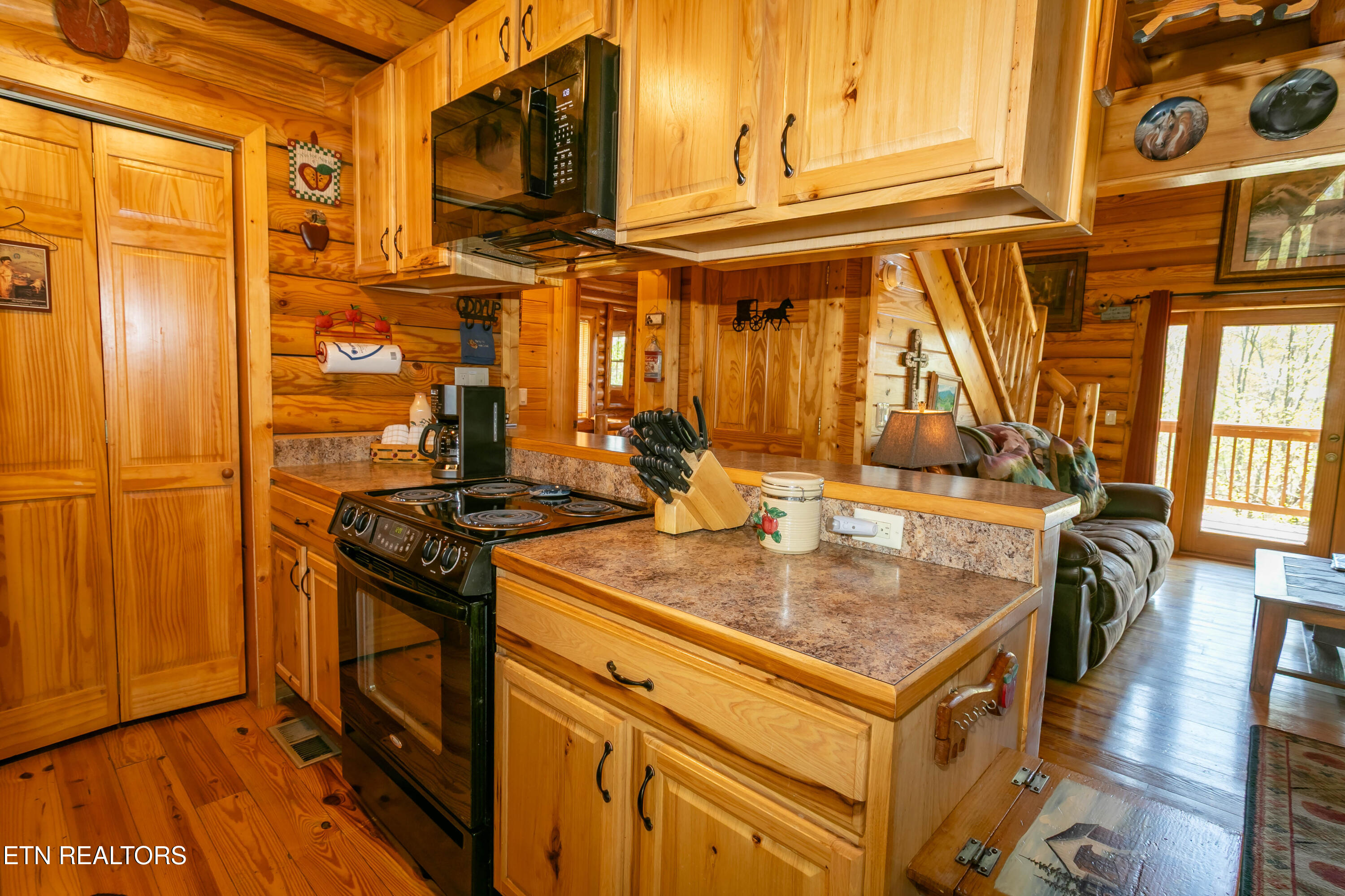 4112 Harvest Moon Road Sevierville TN 37862