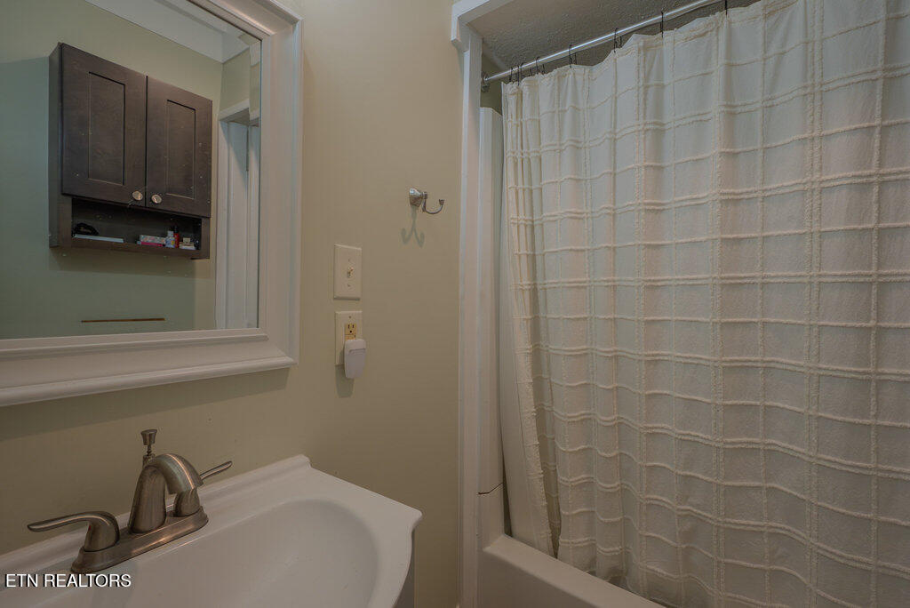 3810 Catalpa Avenue Knoxville TN 37914