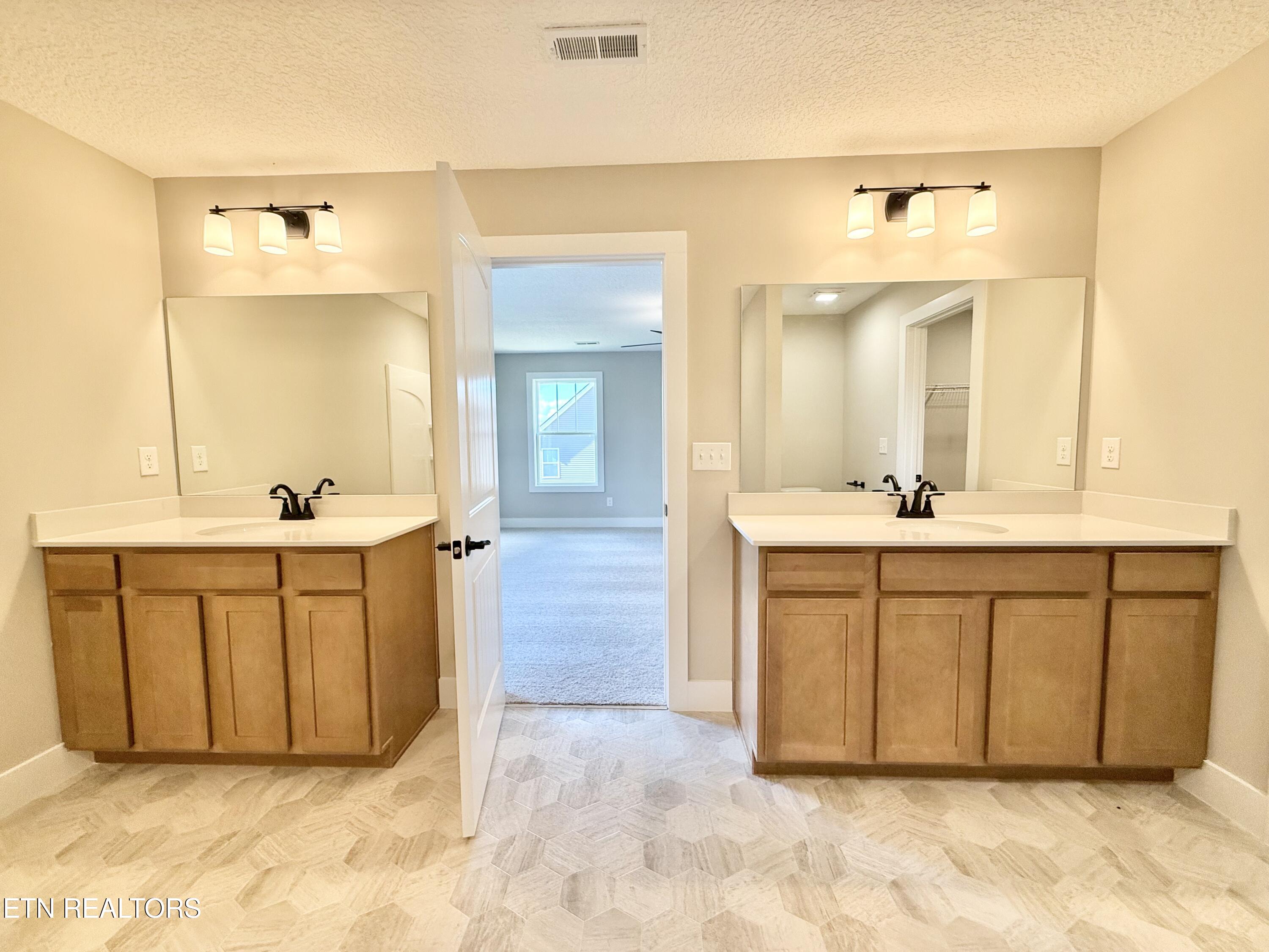 3213 Song Sparrow Drive Maryville TN 37803