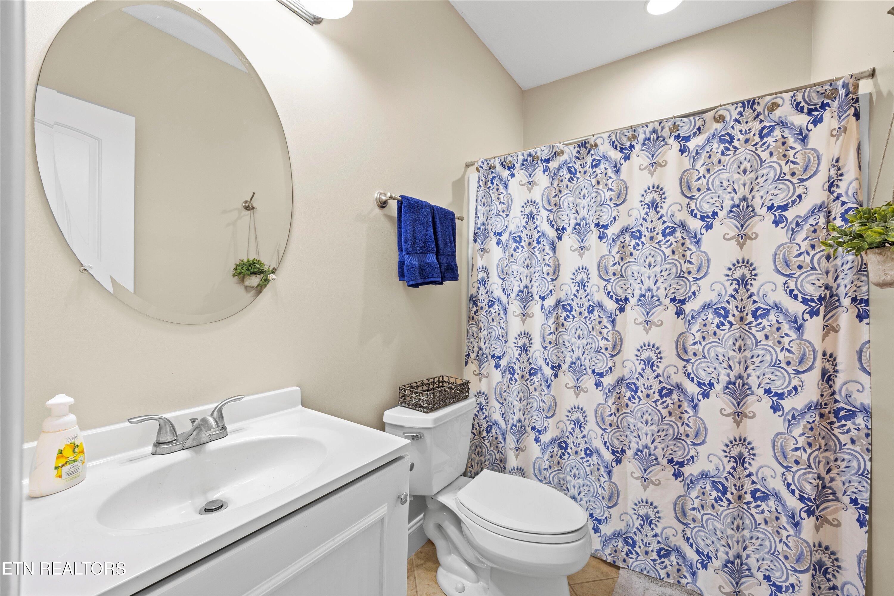 901 Crown Ridge Lane Powell TN 37849