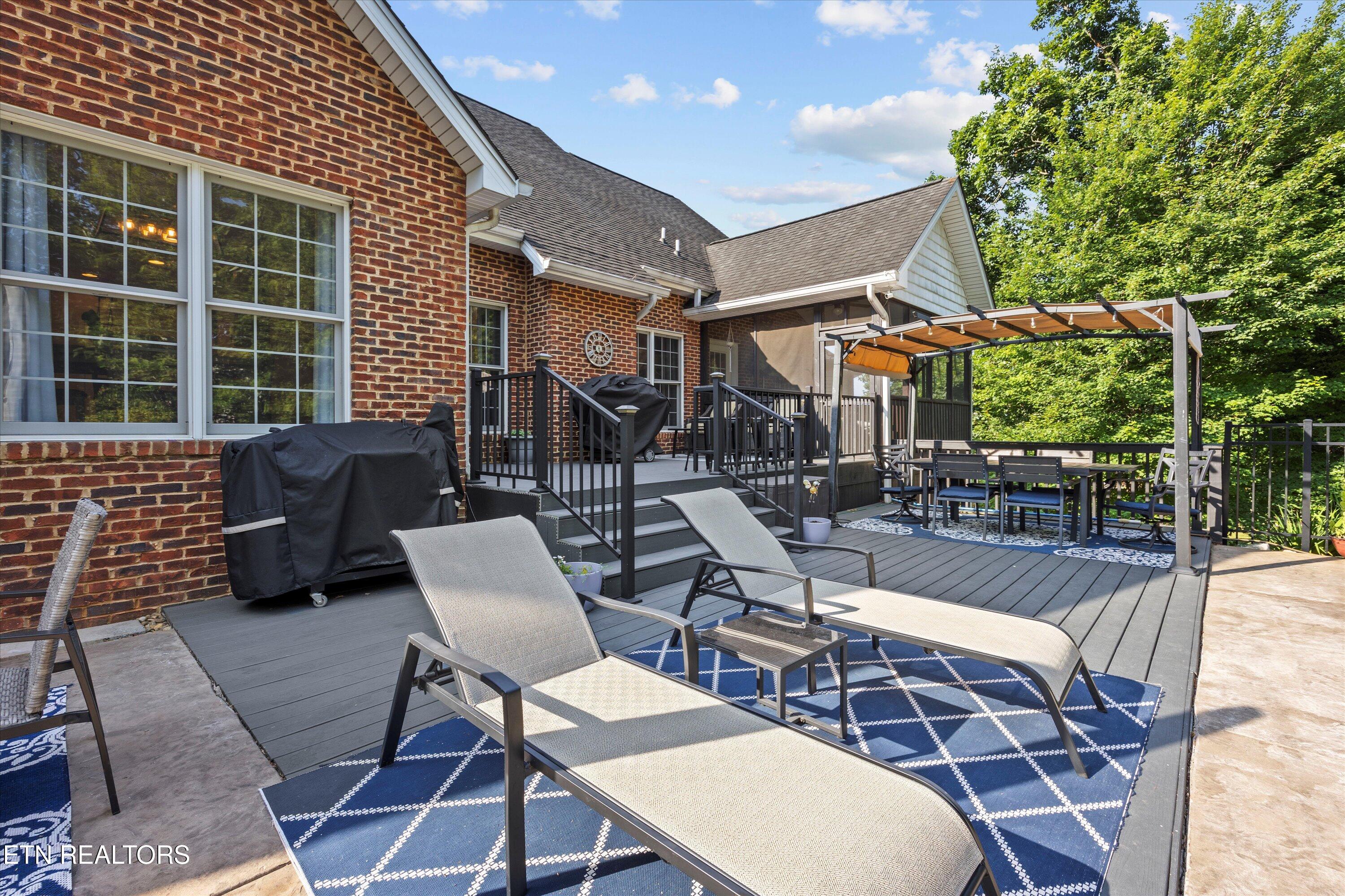 901 Crown Ridge Lane Powell TN 37849