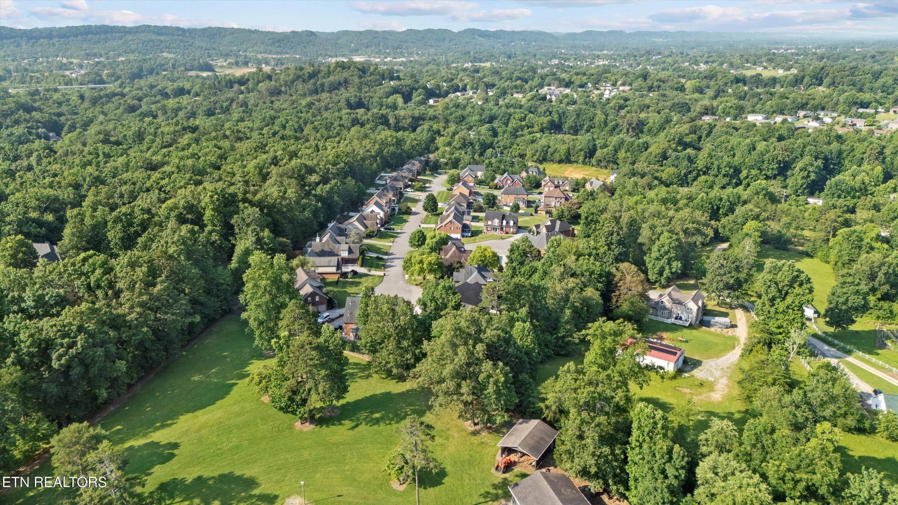 901 Crown Ridge Lane Powell TN 37849