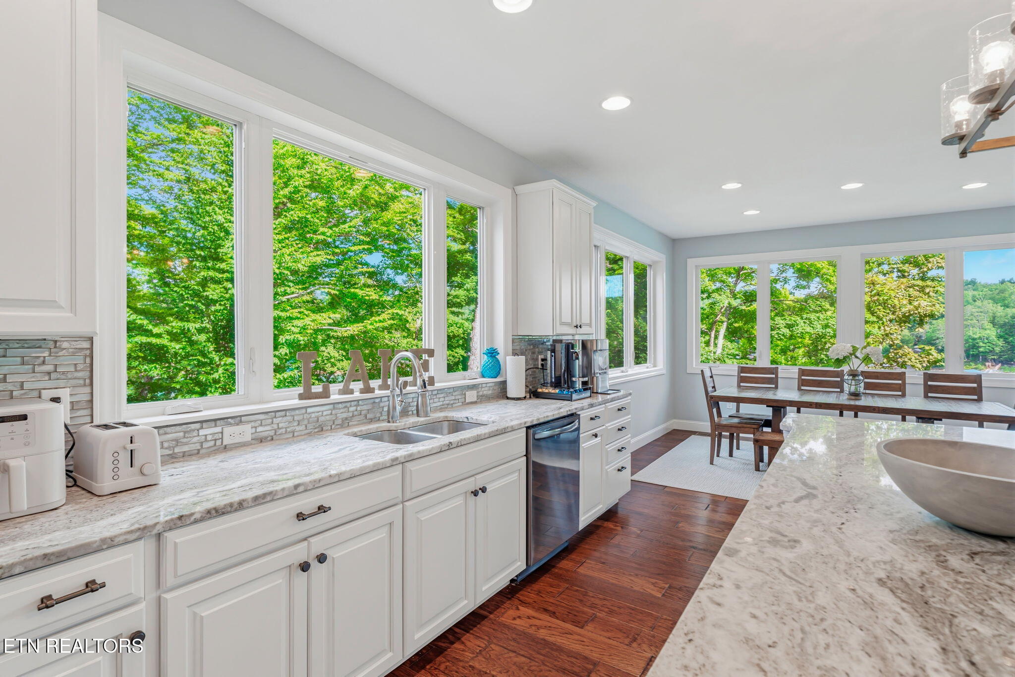 1779 Cove Pointe Road Lafollette TN 37766