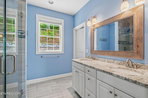 1779 Cove Pointe Road Lafollette TN 37766
