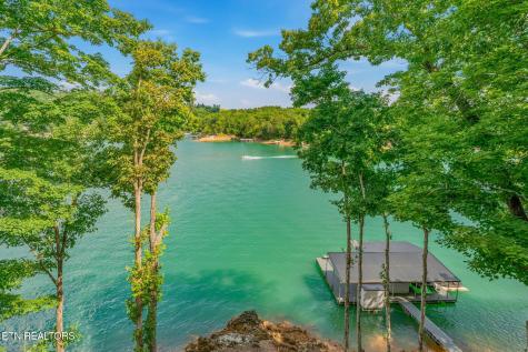 1779 Cove Pointe Road Lafollette TN 37766