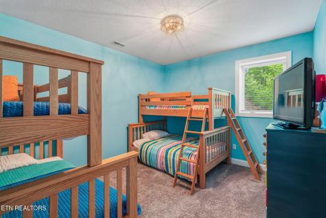1779 Cove Pointe Road Lafollette TN 37766