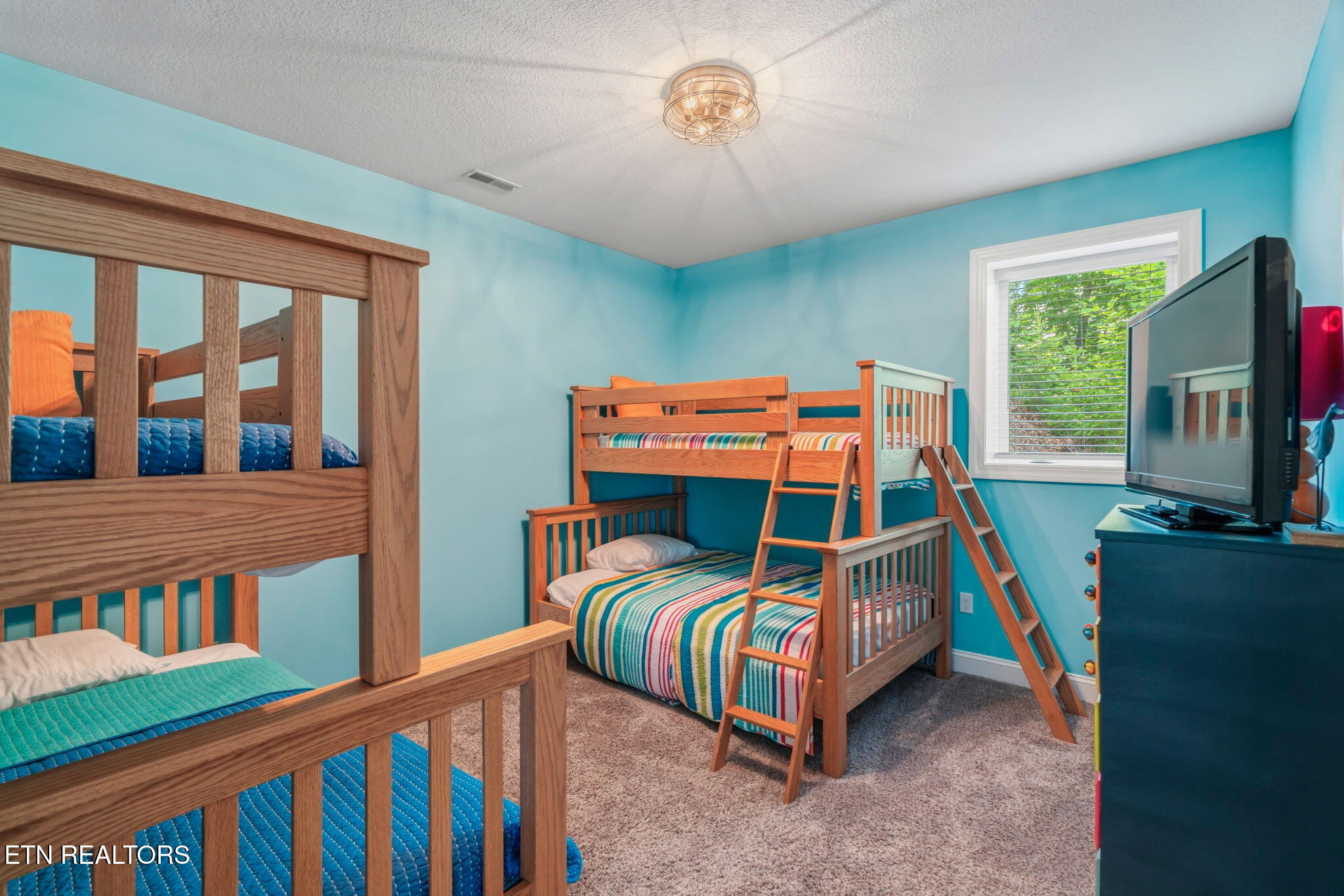 1779 Cove Pointe Road Lafollette TN 37766