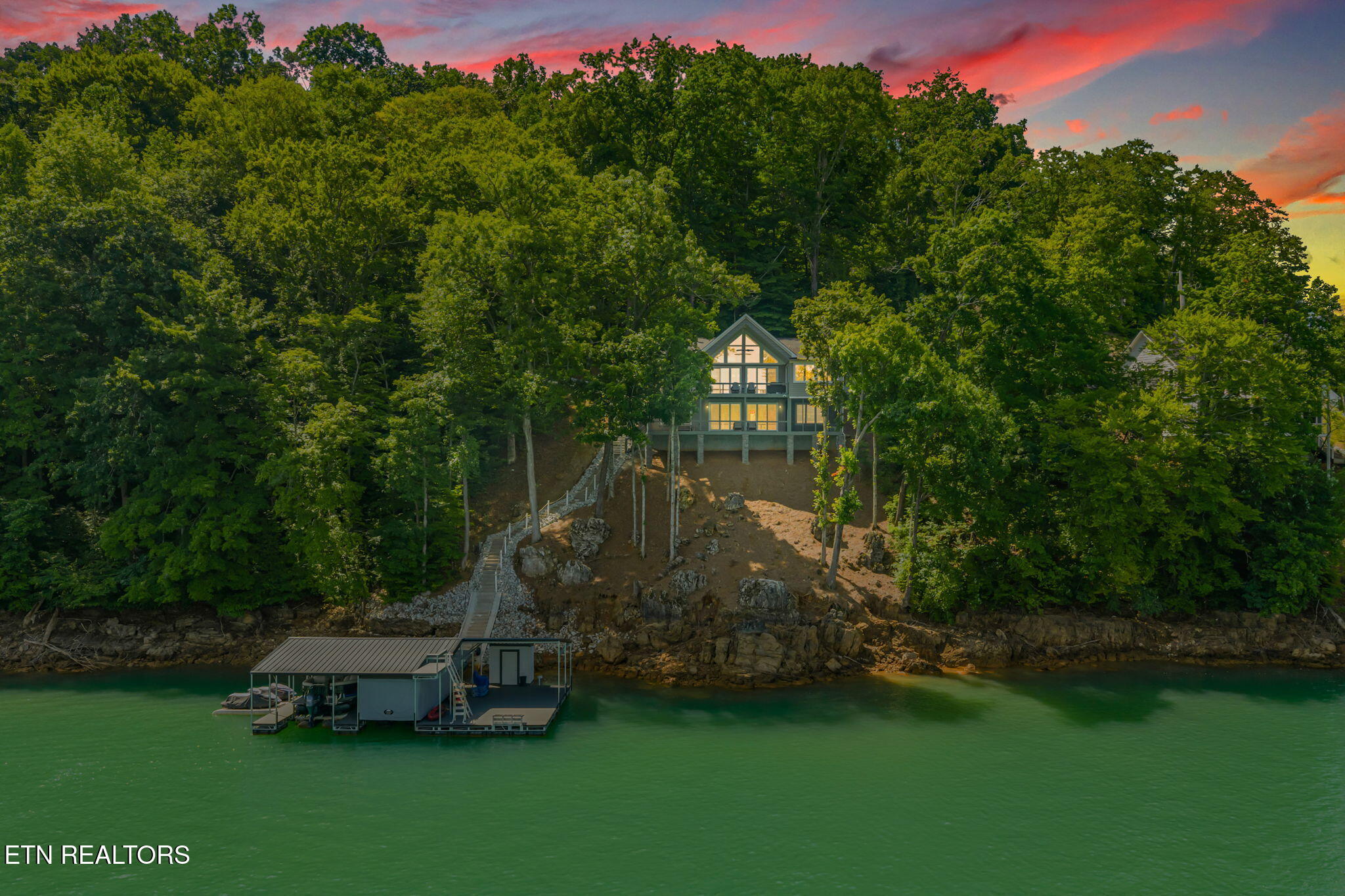 1779 Cove Pointe Road Lafollette TN 37766