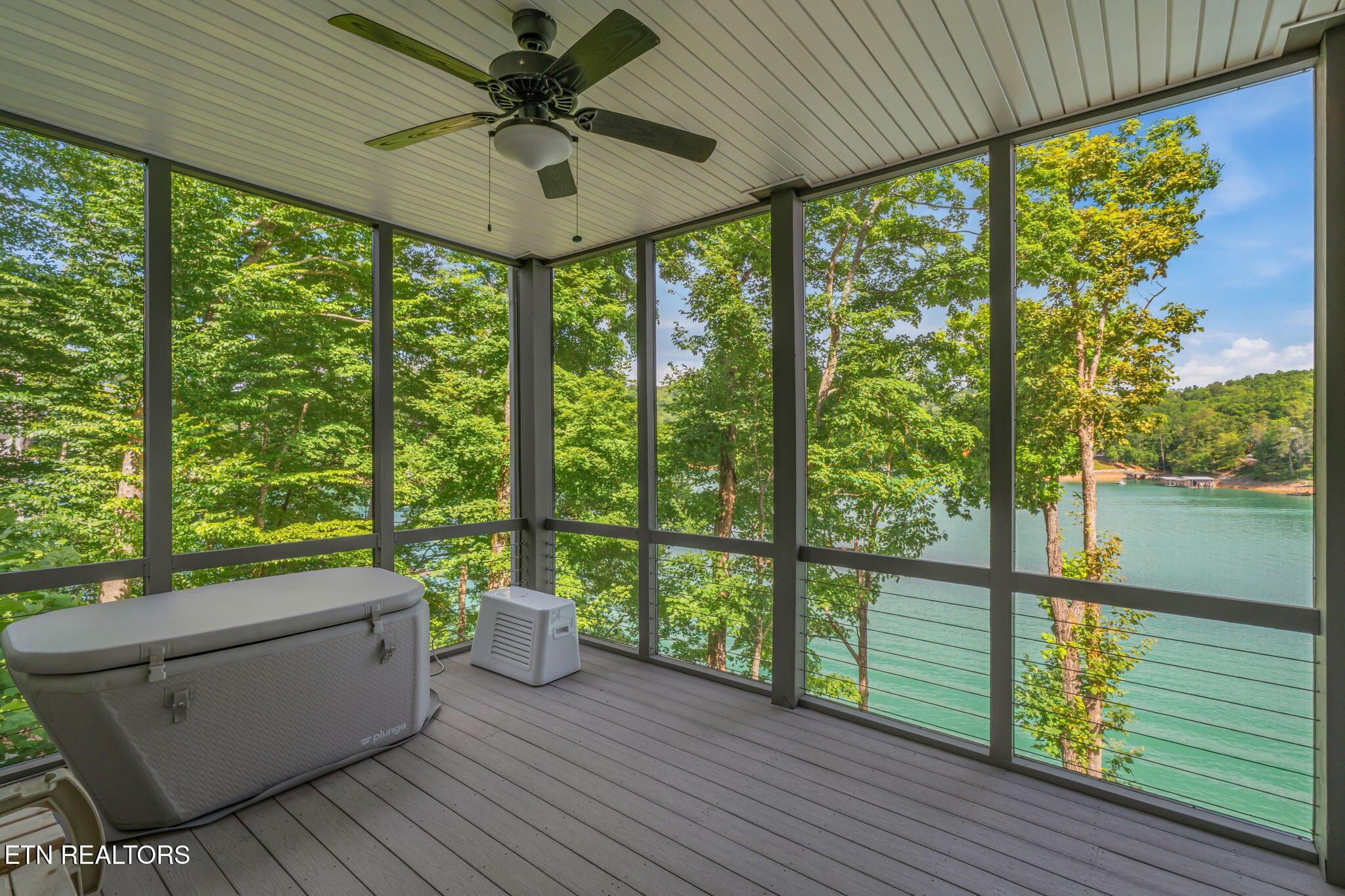 1779 Cove Pointe Road Lafollette TN 37766