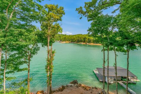 1779 Cove Pointe Road Lafollette TN 37766