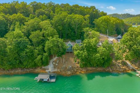 1779 Cove Pointe Road Lafollette TN 37766