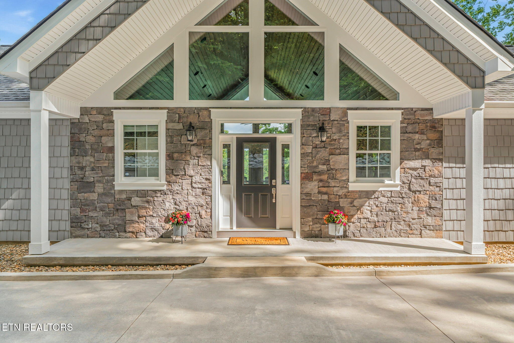 1779 Cove Pointe Road Lafollette TN 37766