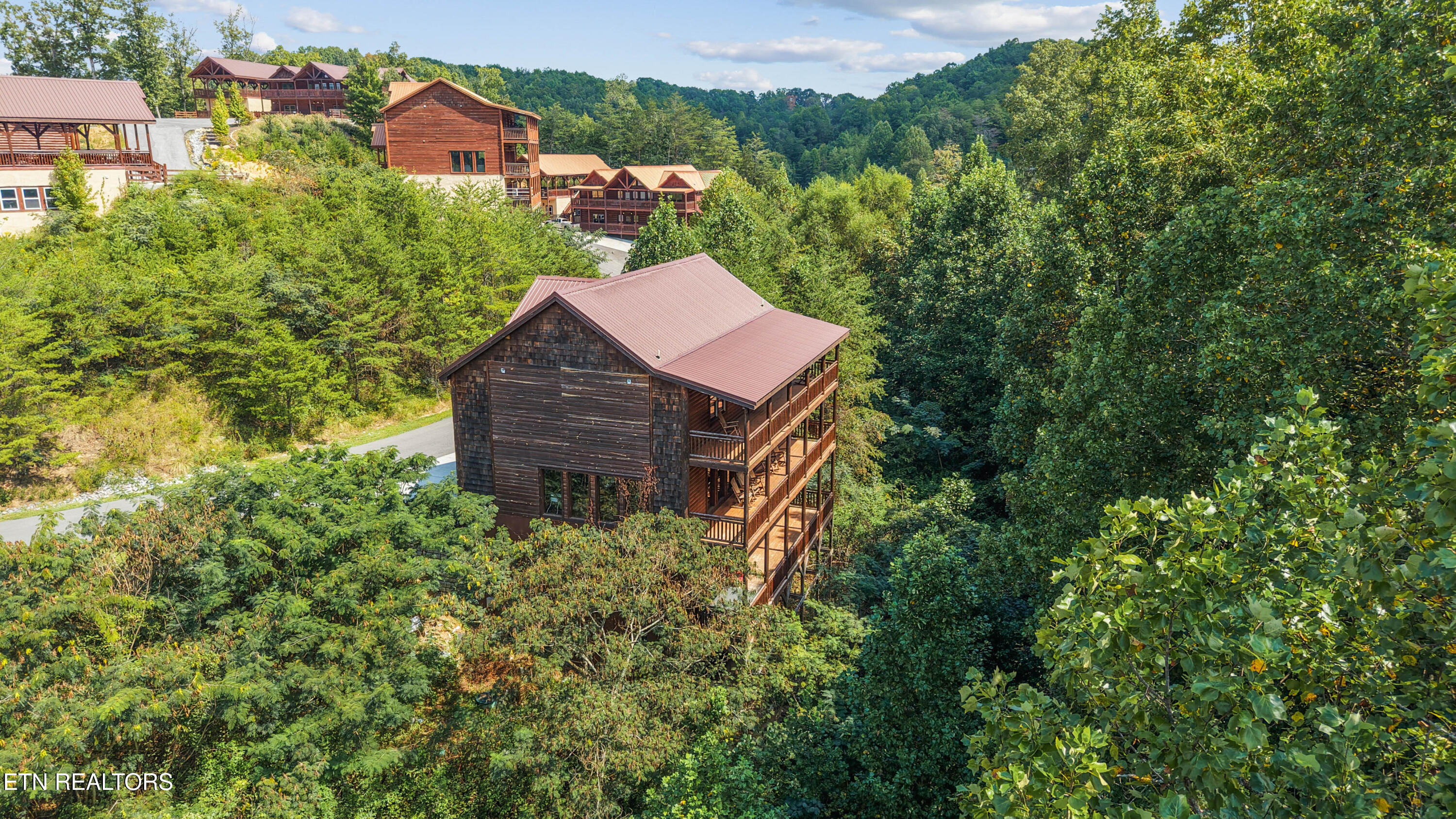 2822 Owens Ridge Way Sevierville TN 37876