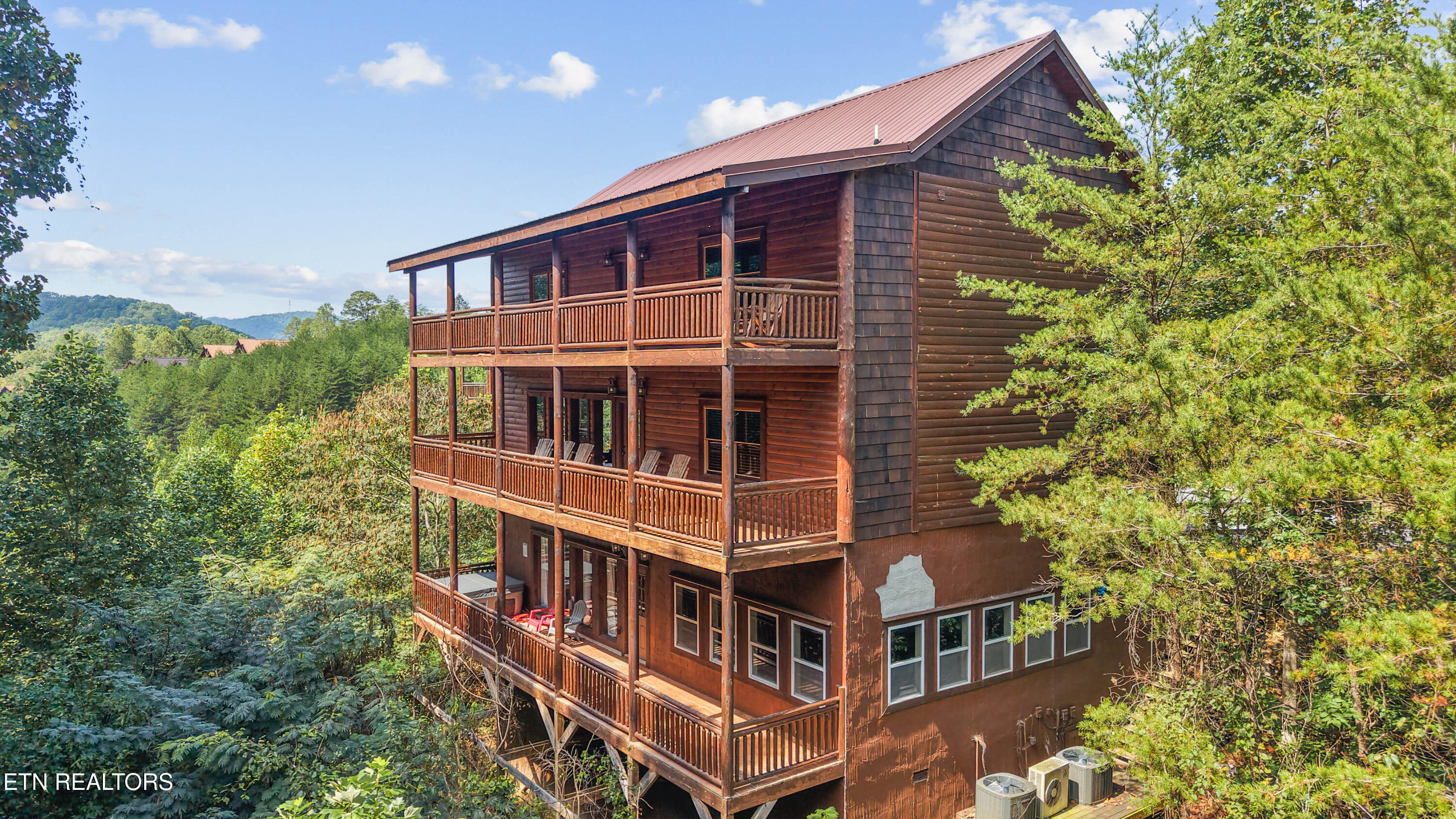 2822 Owens Ridge Way Sevierville TN 37876