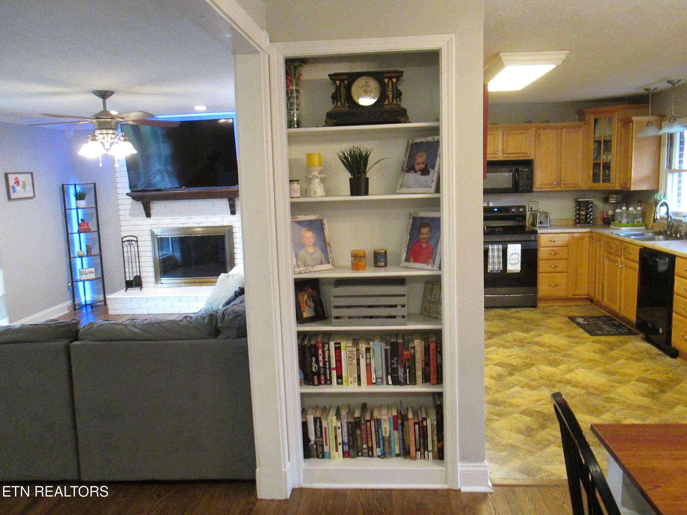 2308 Yorkcrest Drive Knoxville TN 37912