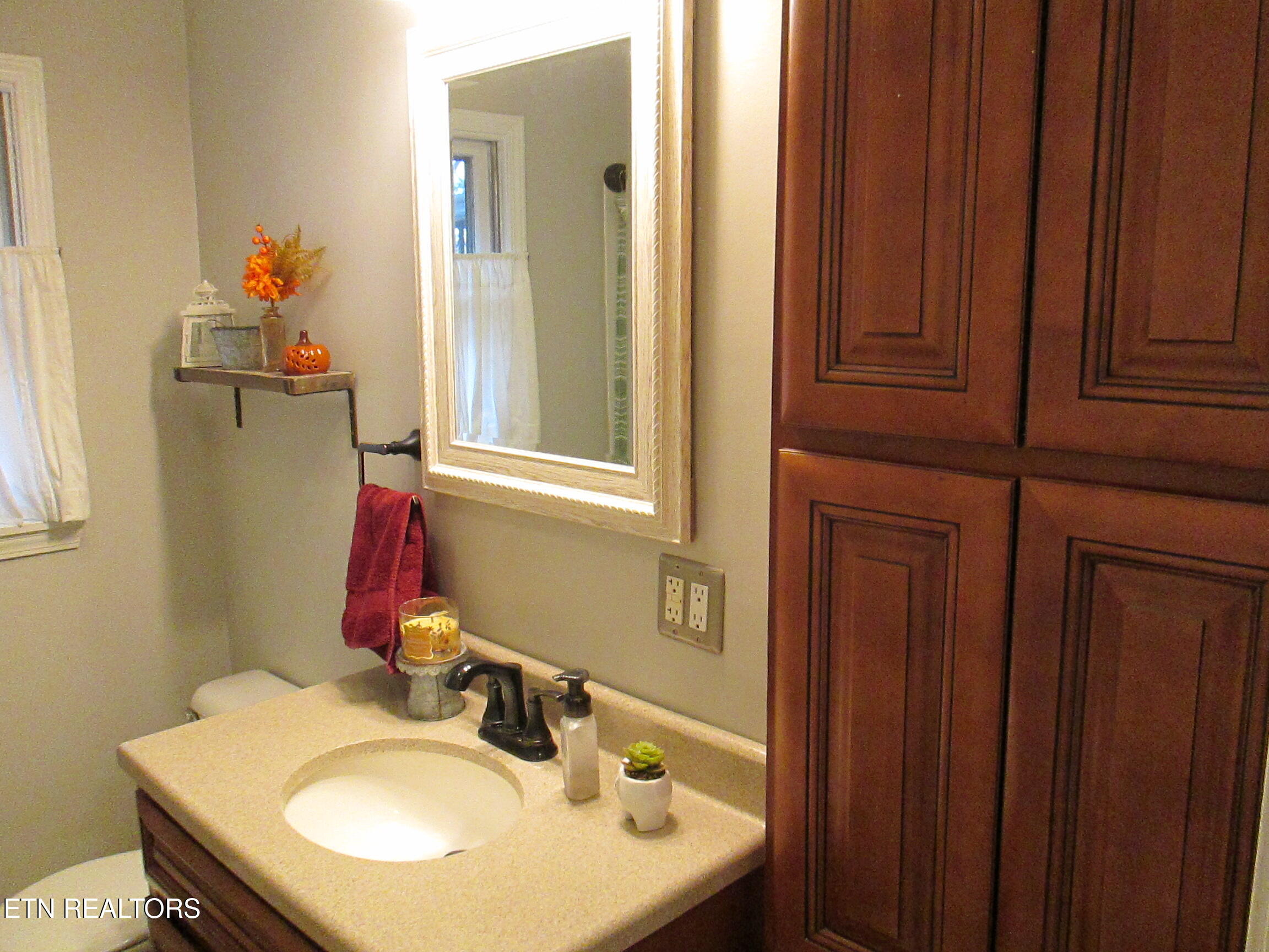 2308 Yorkcrest Drive Knoxville TN 37912