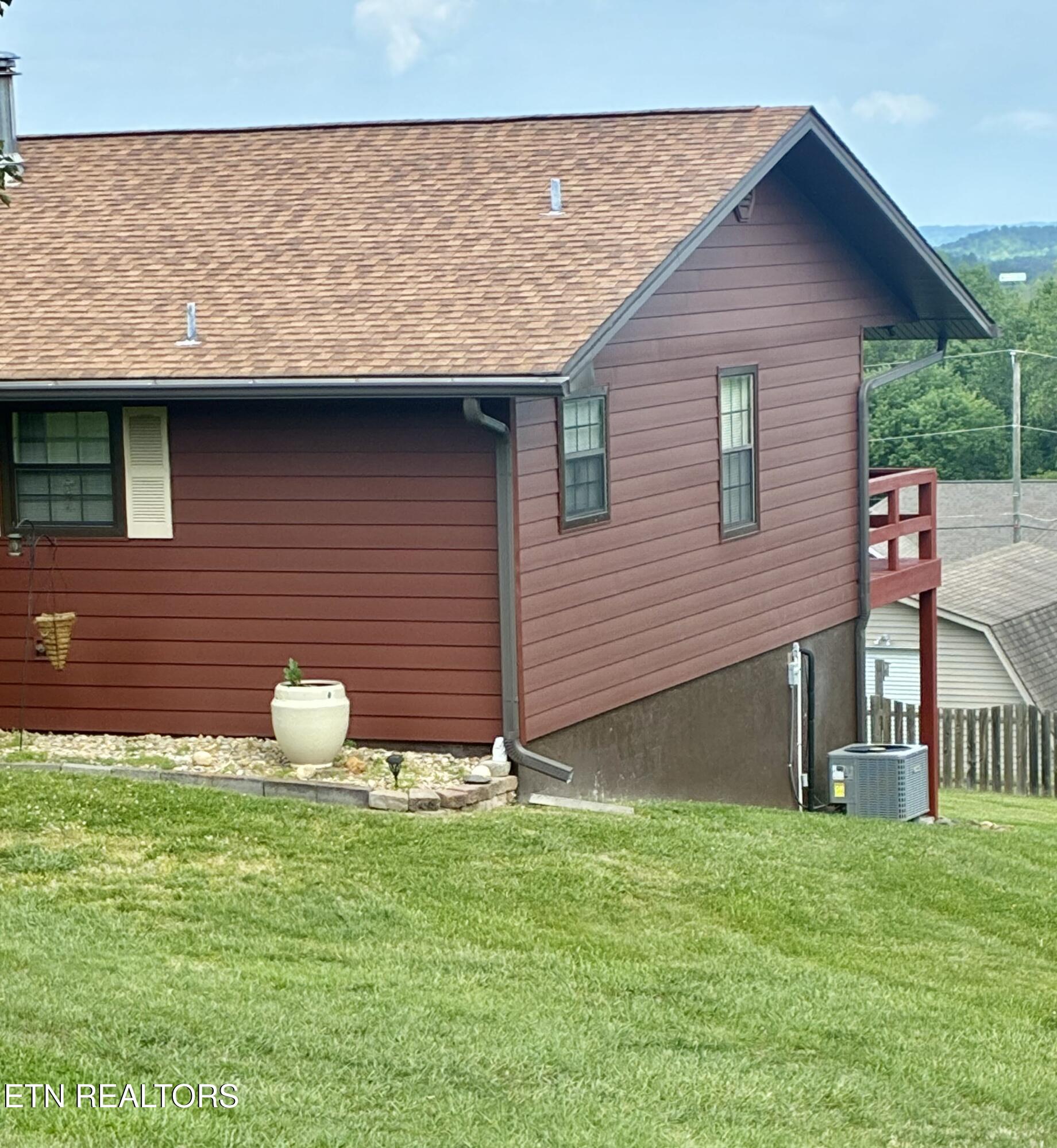 536 Top Lane Seymour TN 37865