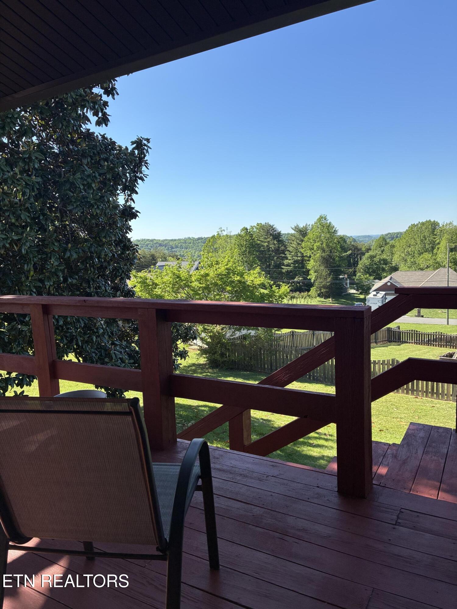 536 Top Lane Seymour TN 37865