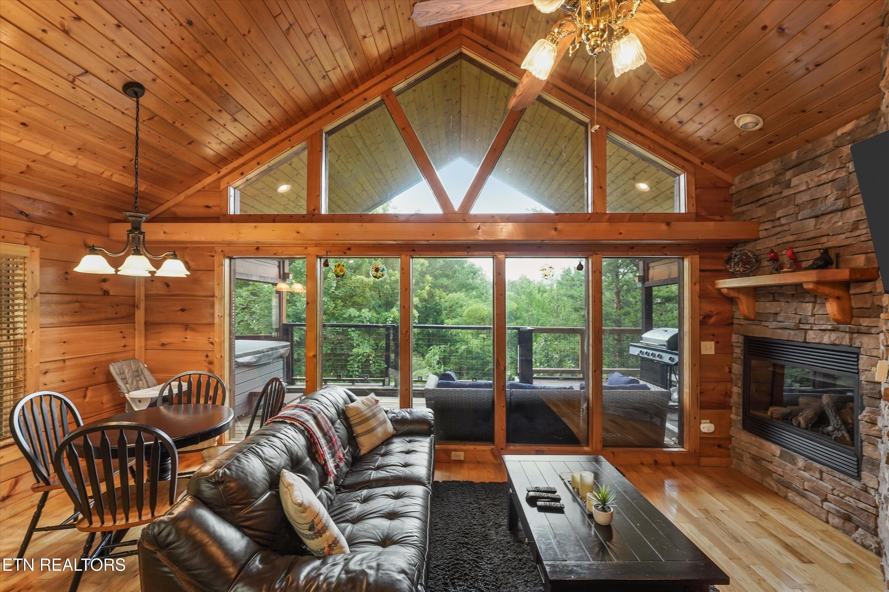 2624 Blanket Mountain Way Sevierville TN 37862