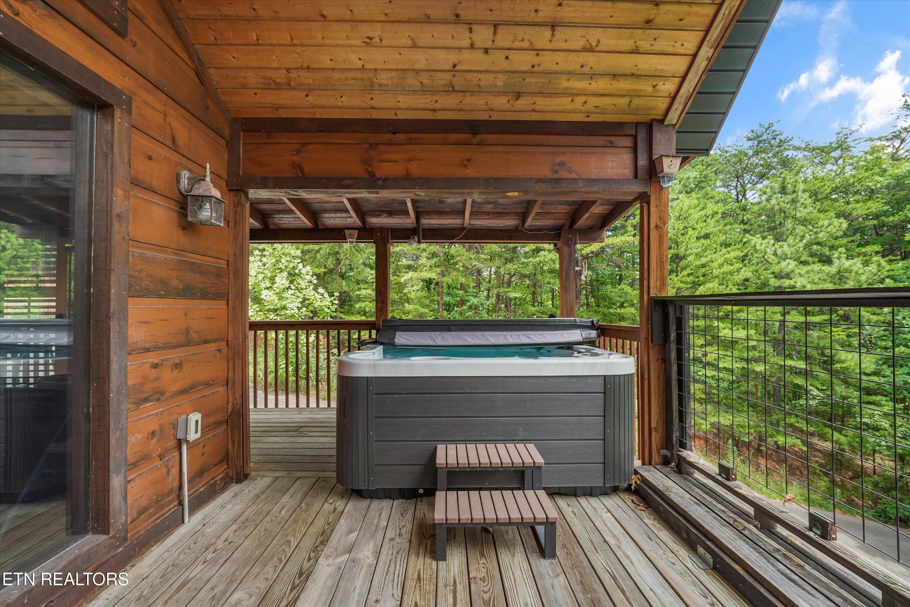 2624 Blanket Mountain Way Sevierville TN 37862