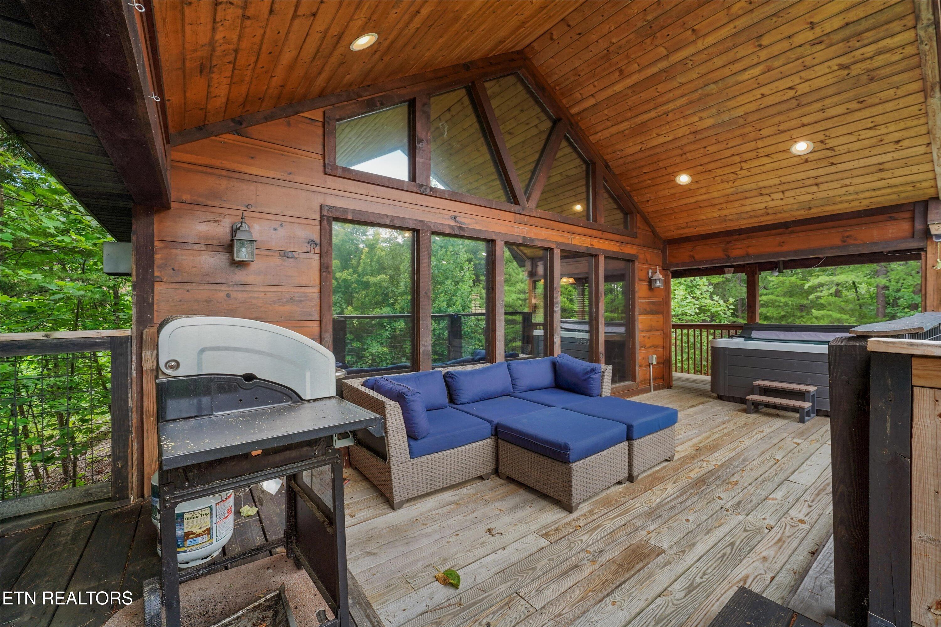 2624 Blanket Mountain Way Sevierville TN 37862