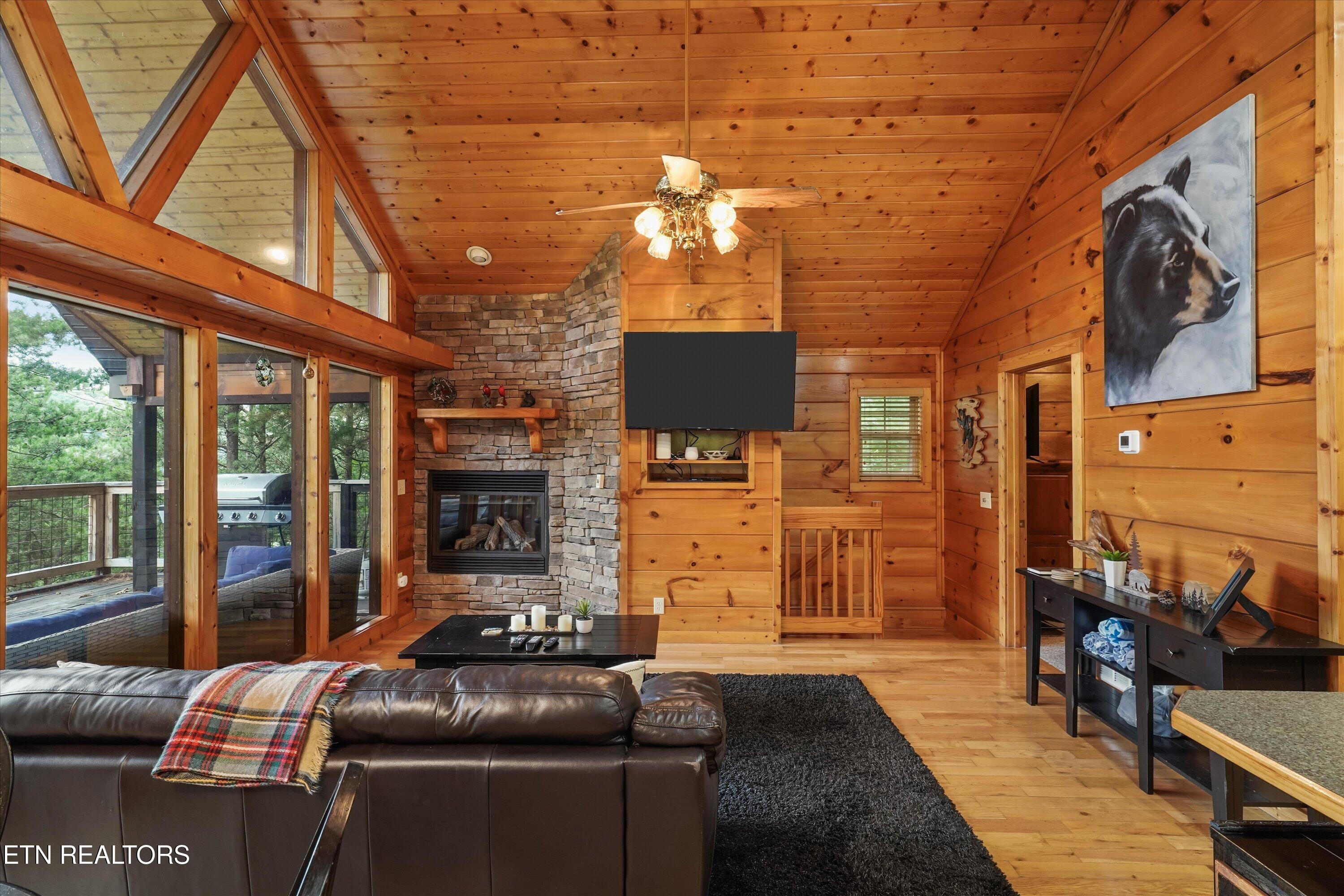 2624 Blanket Mountain Way Sevierville TN 37862