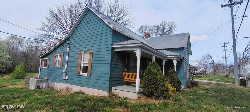 123 E Athens Street Englewood TN 37329