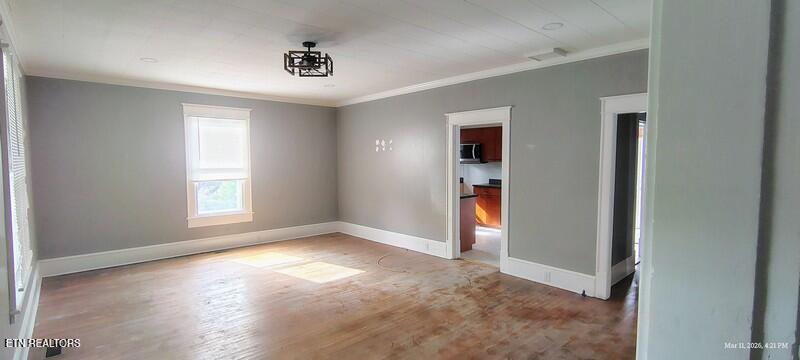 123 E Athens Street Englewood TN 37329
