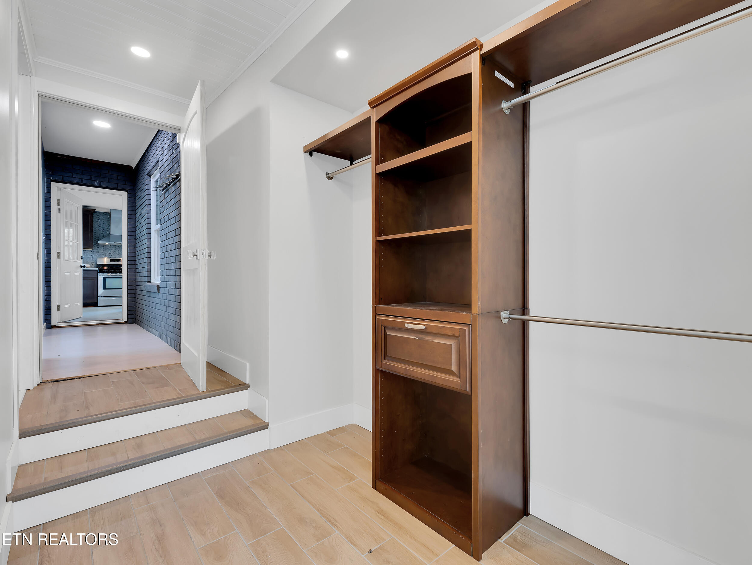 2311 Fair Drive Knoxville TN 37918