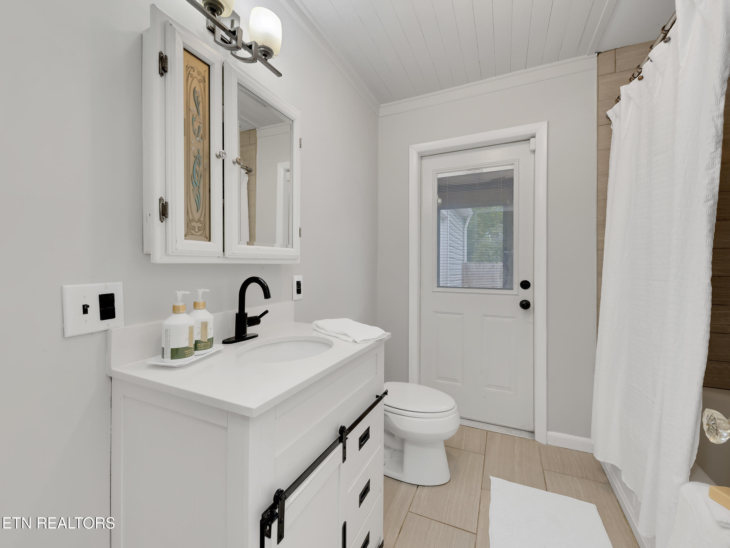 2311 Fair Drive Knoxville TN 37918