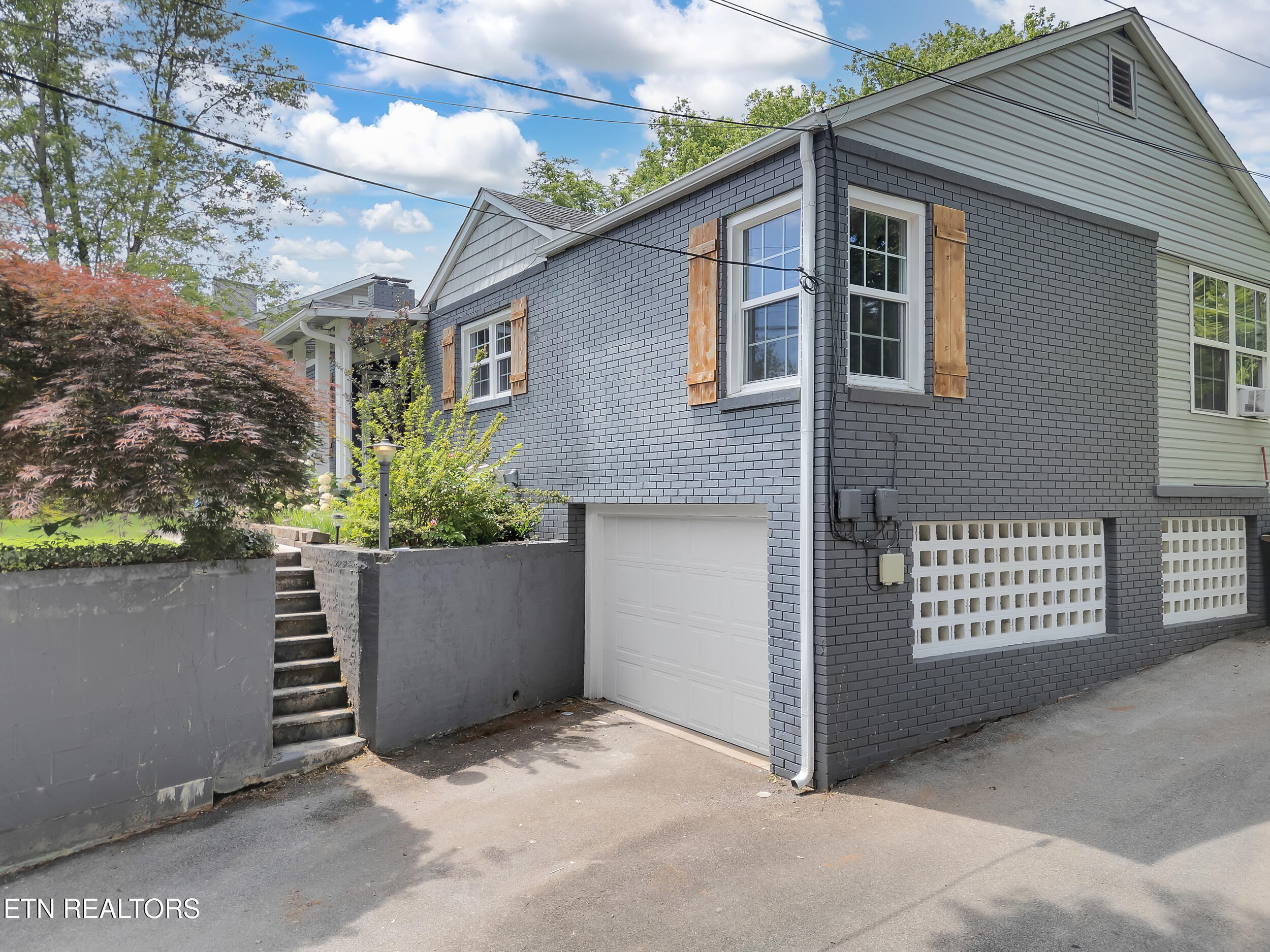 2311 Fair Drive Knoxville TN 37918