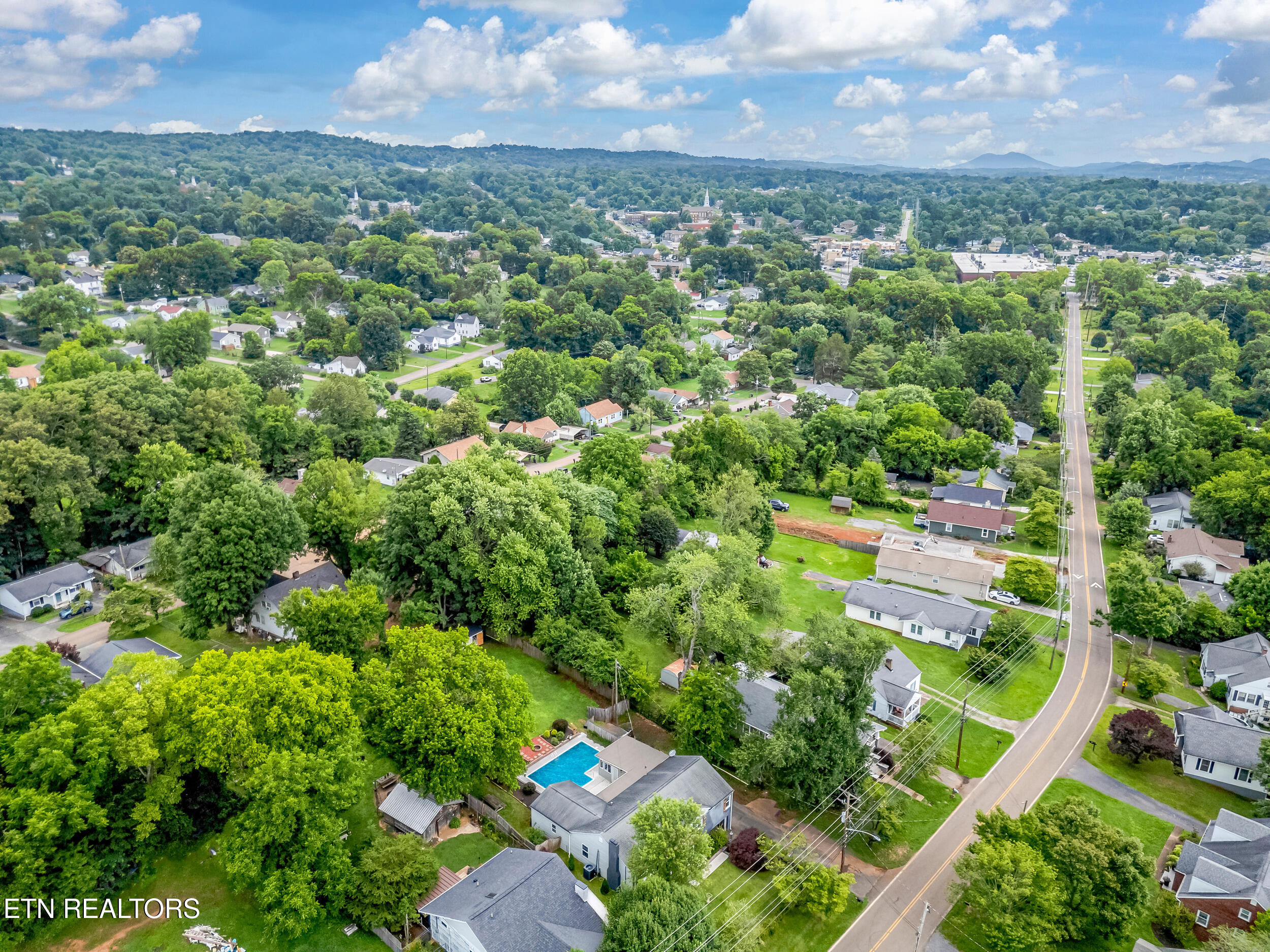 2311 Fair Drive Knoxville TN 37918