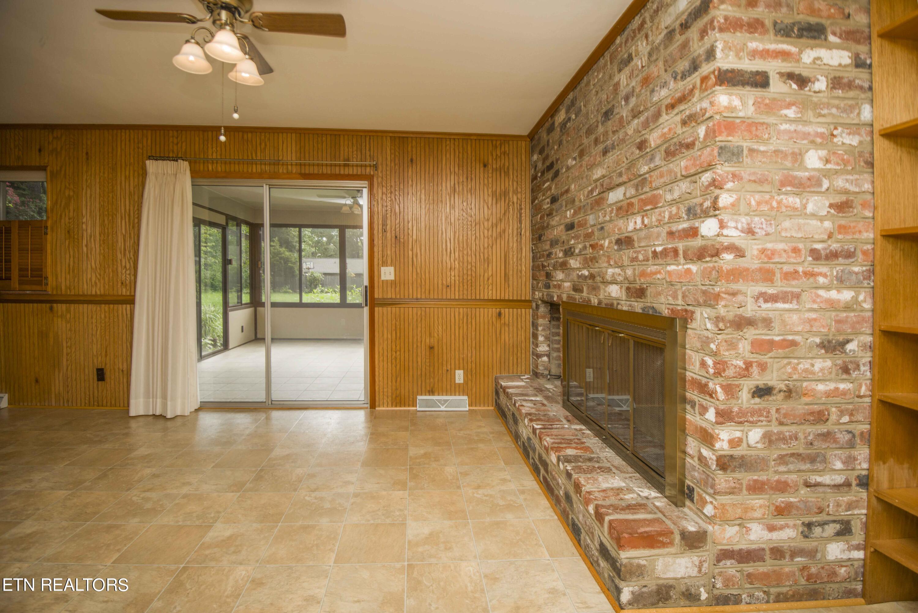 732 Cessna Road Knoxville TN 37919