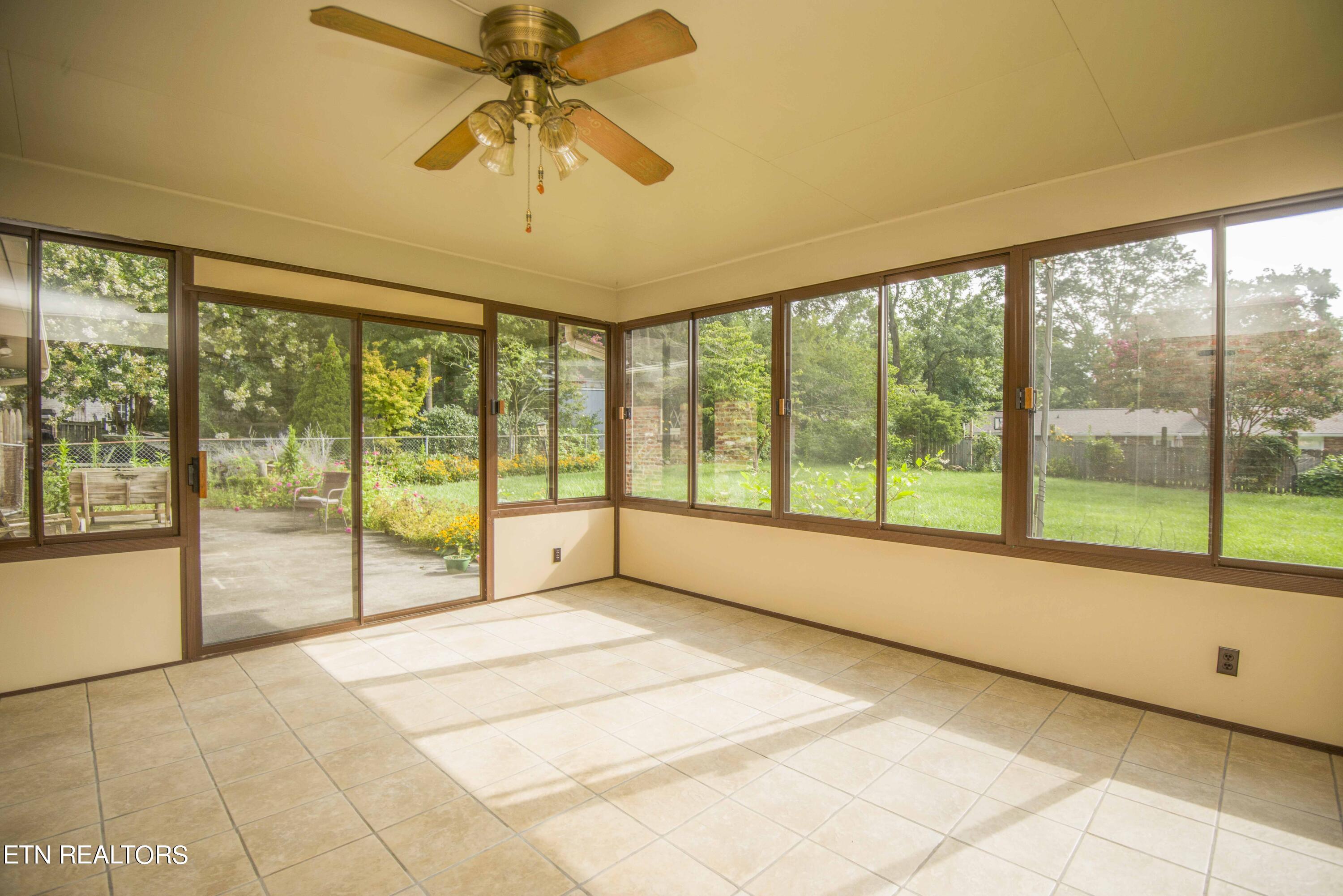 732 Cessna Road Knoxville TN 37919