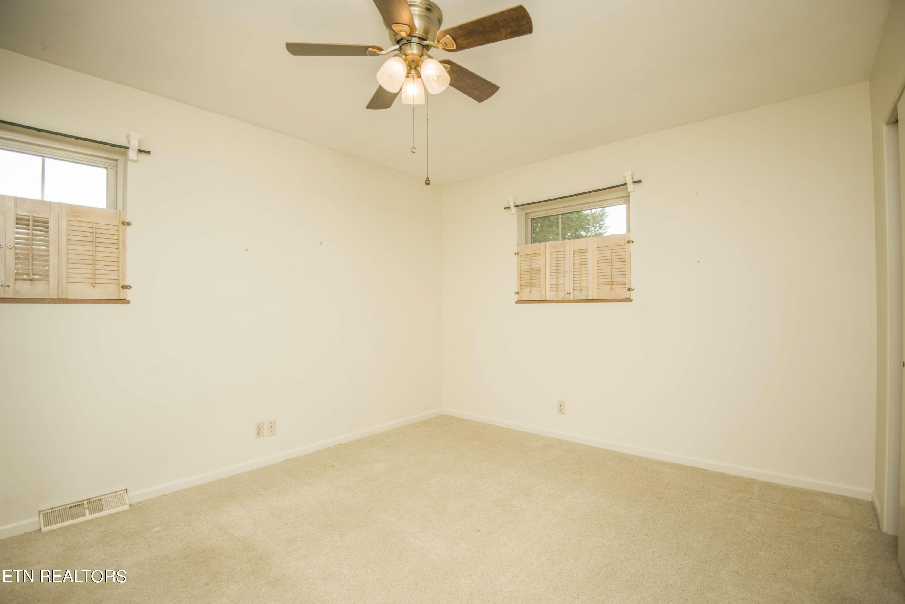 732 Cessna Road Knoxville TN 37919