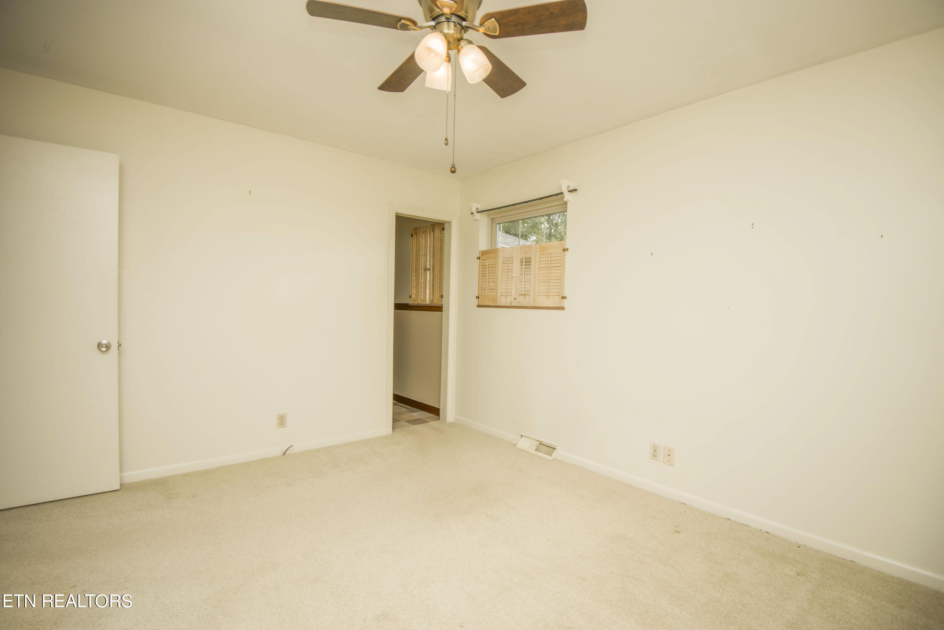 732 Cessna Road Knoxville TN 37919