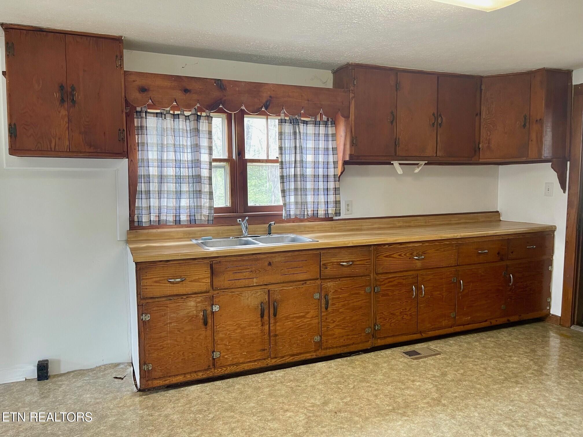 3535 Mint Road Maryville TN 37803