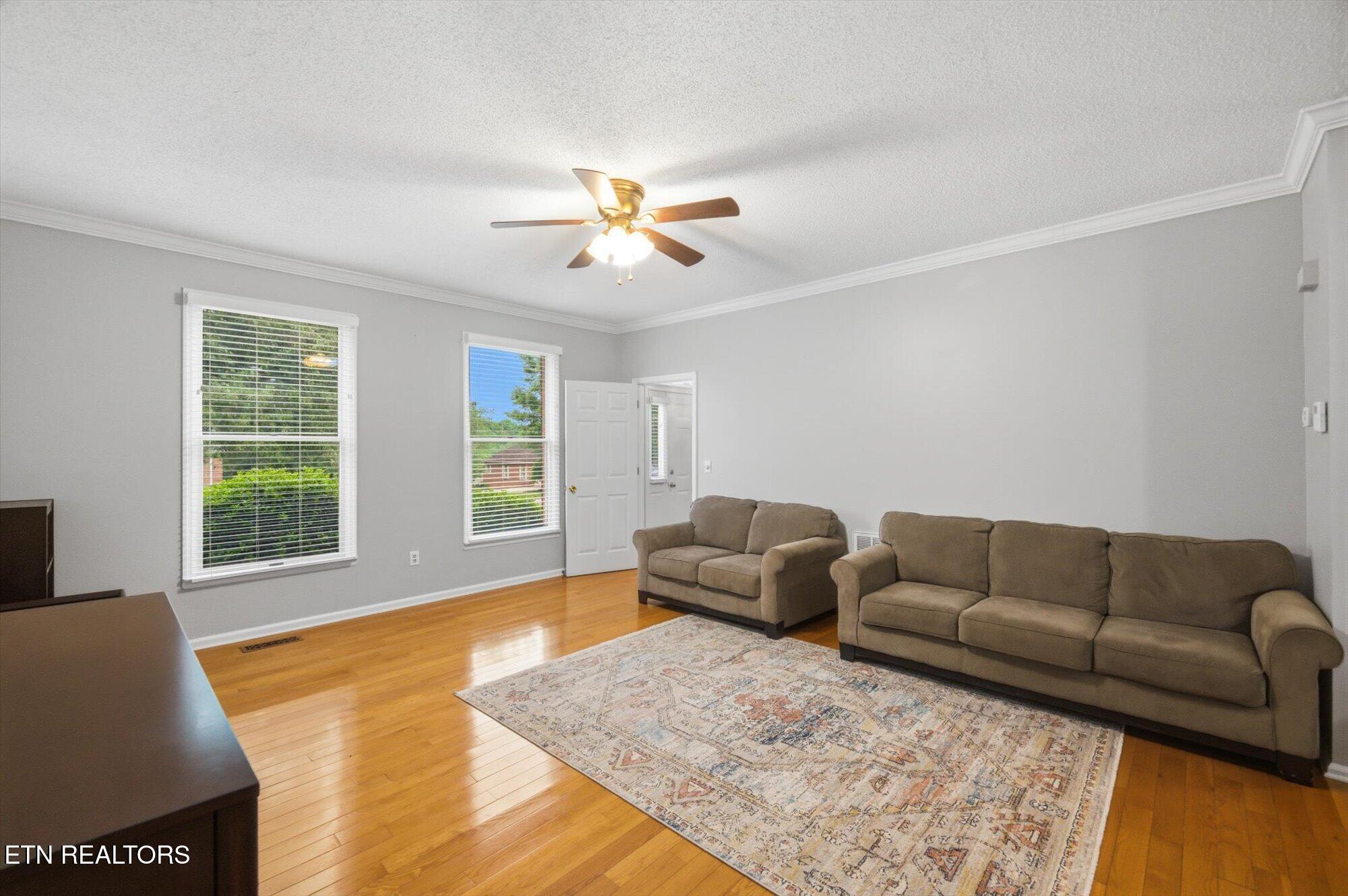 3006 Hawthorne Street Athens TN 37303