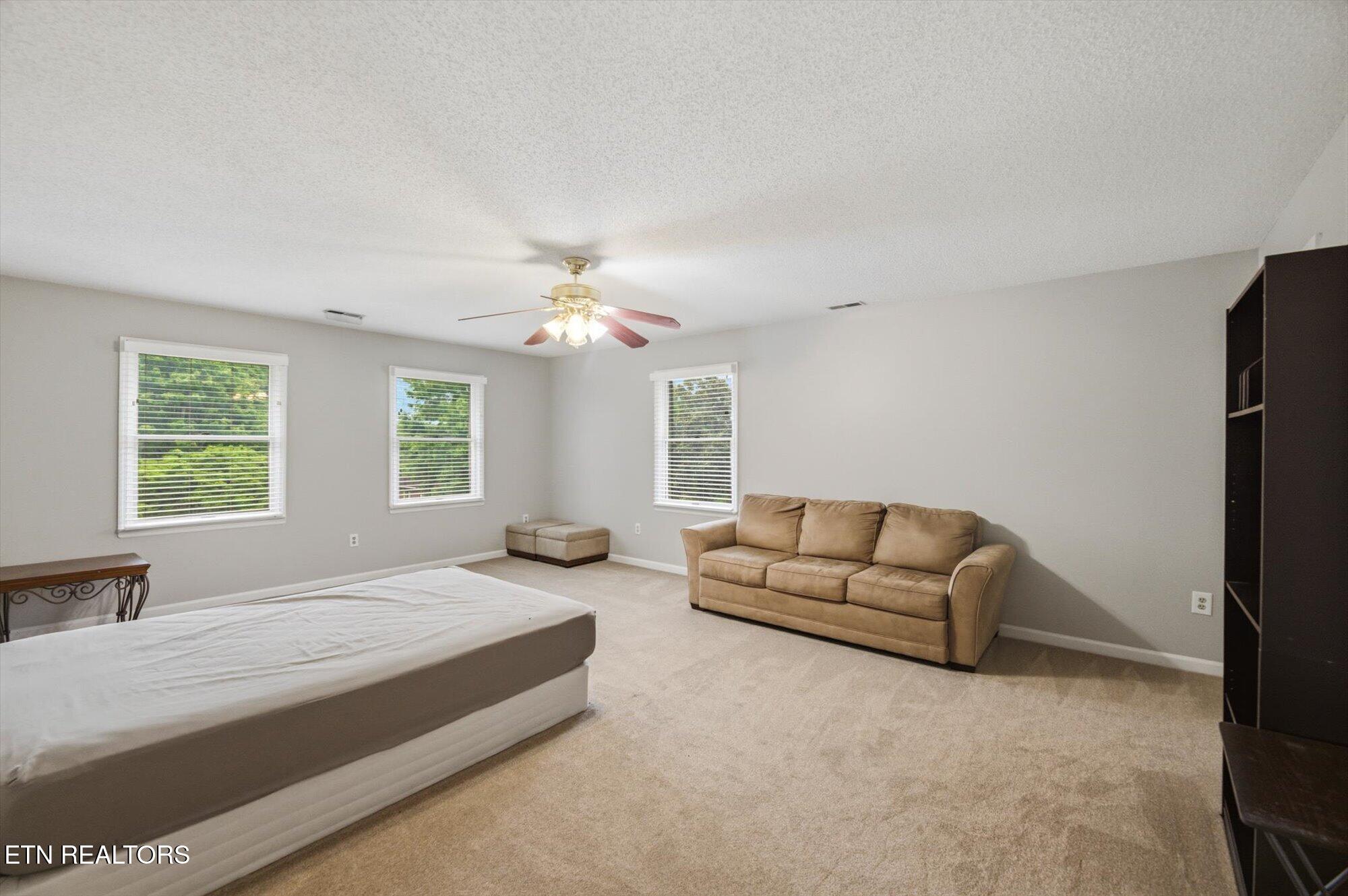 3006 Hawthorne Street Athens TN 37303