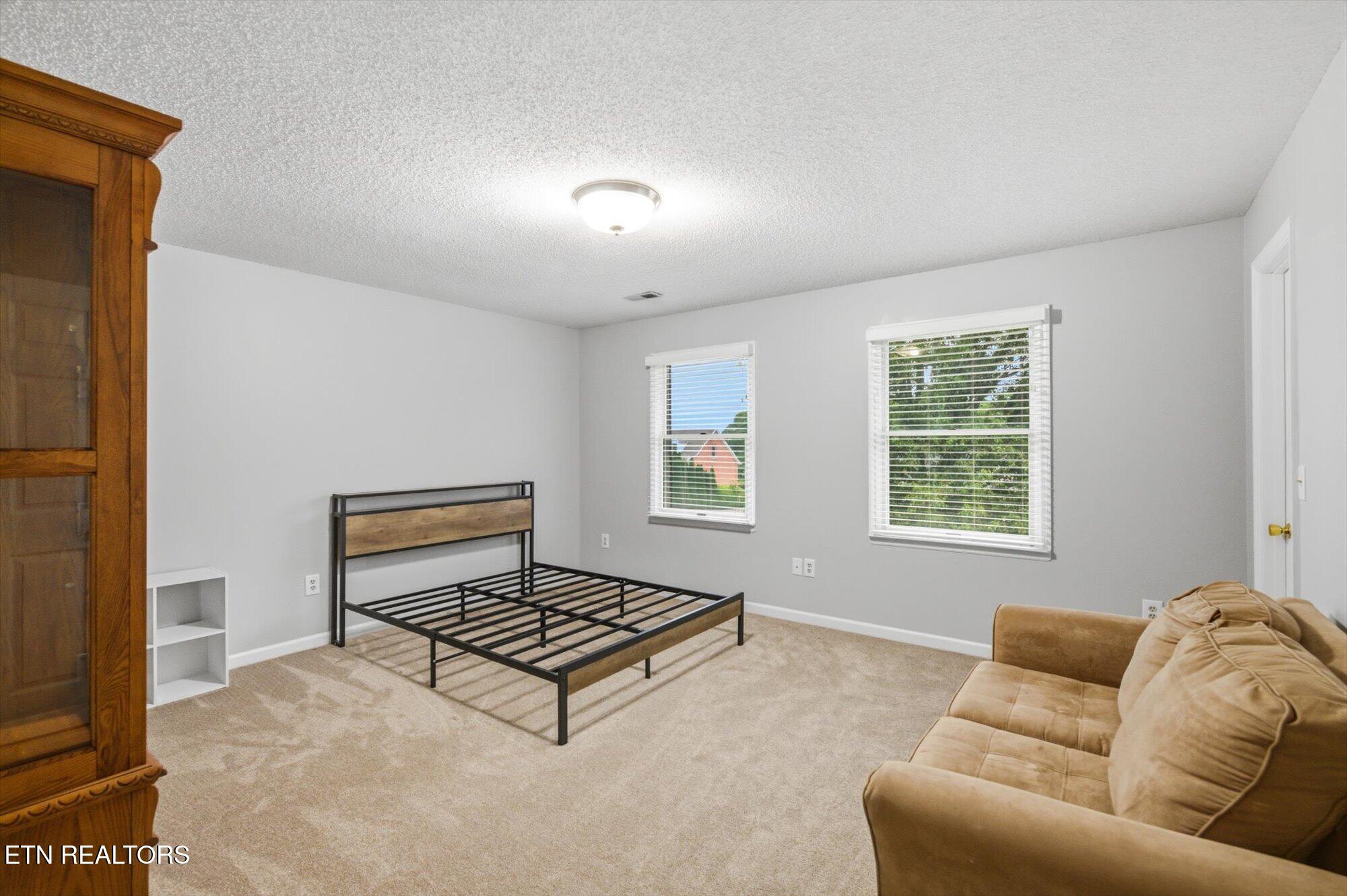 3006 Hawthorne Street Athens TN 37303