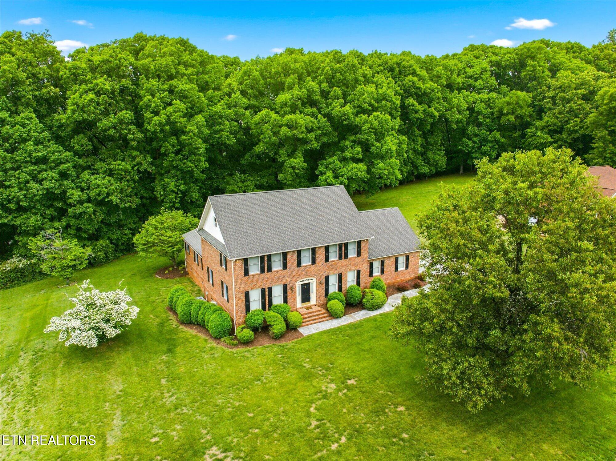 3006 Hawthorne Street Athens TN 37303