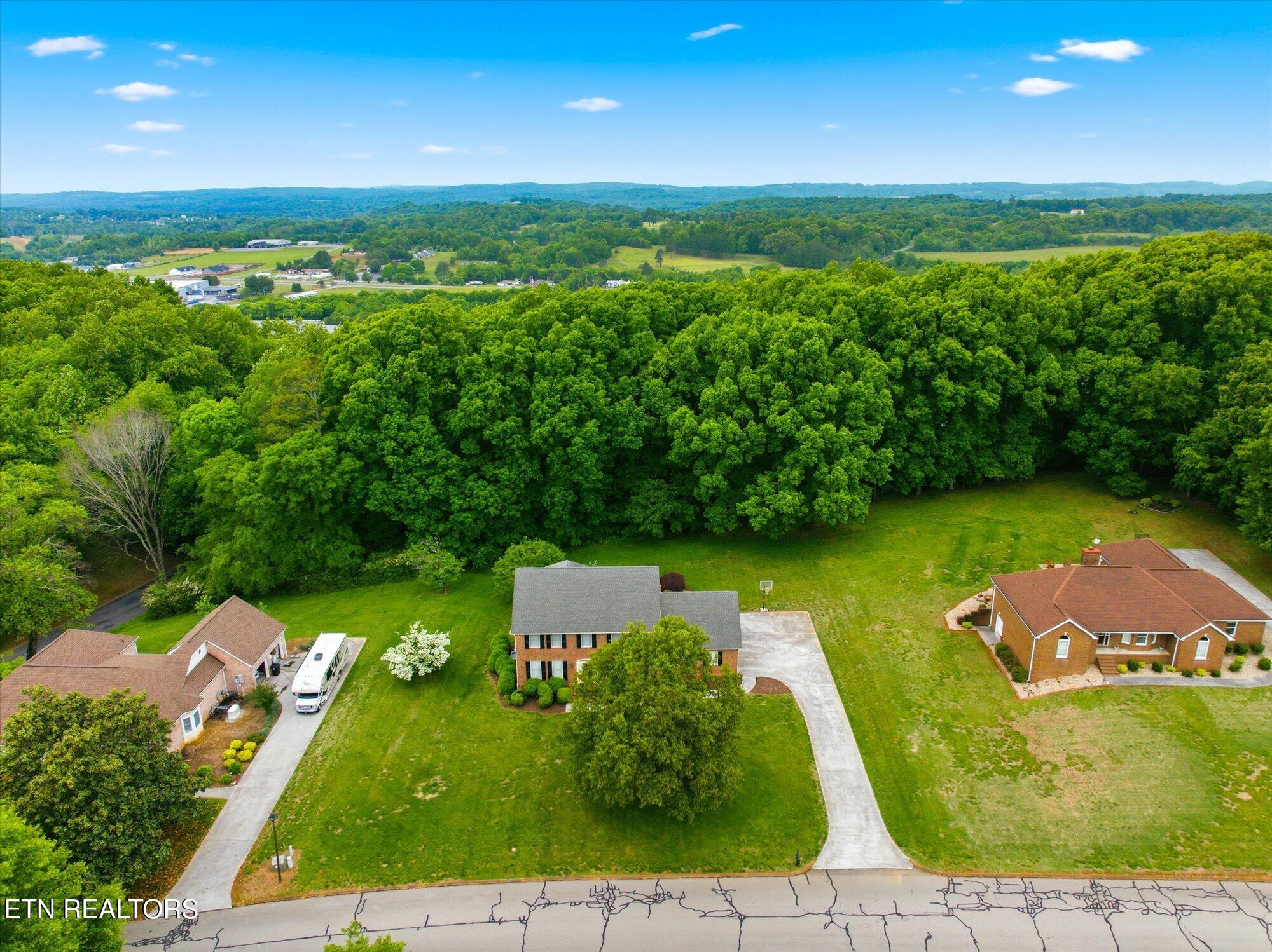 3006 Hawthorne Street Athens TN 37303