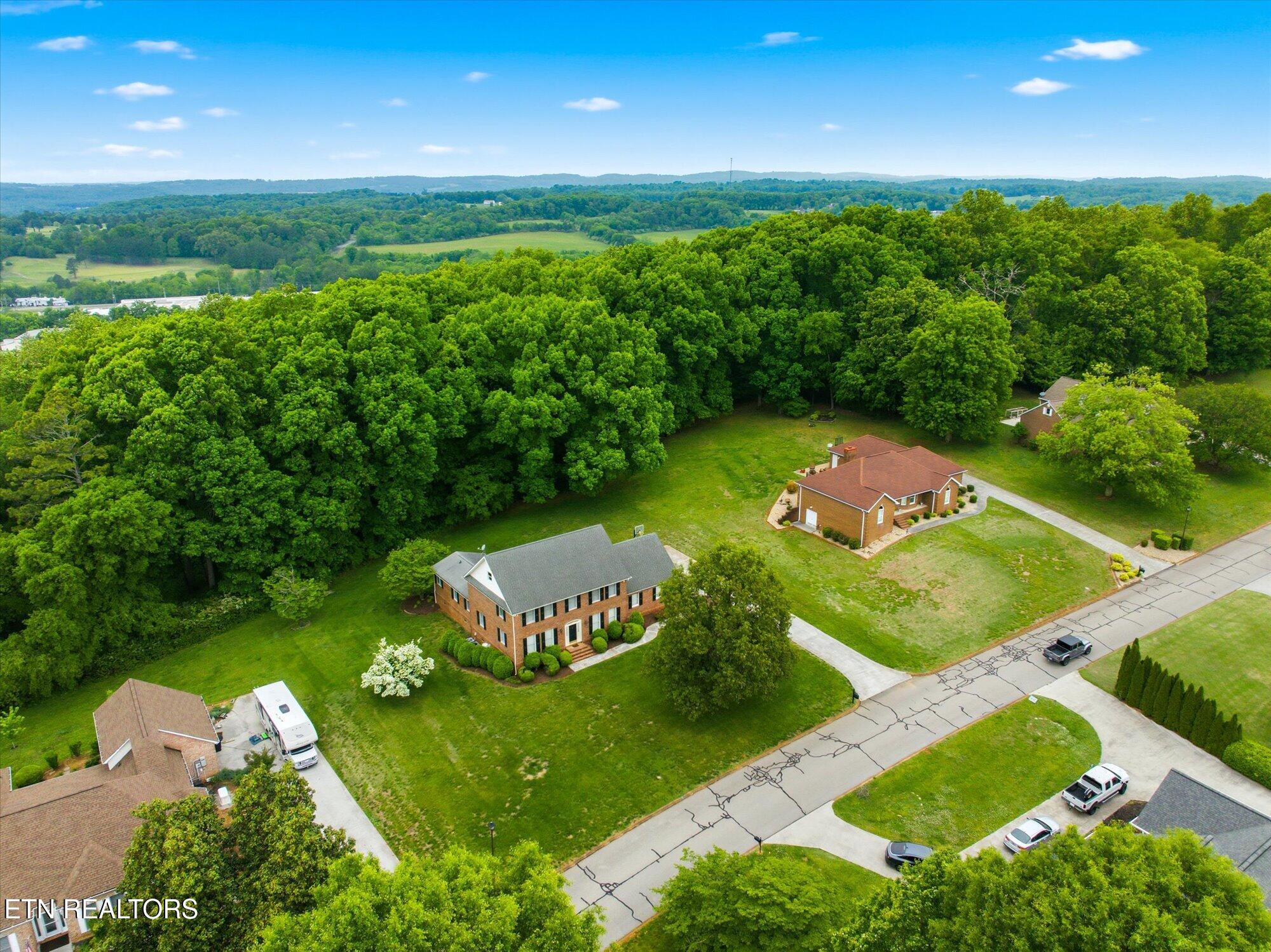 3006 Hawthorne Street Athens TN 37303