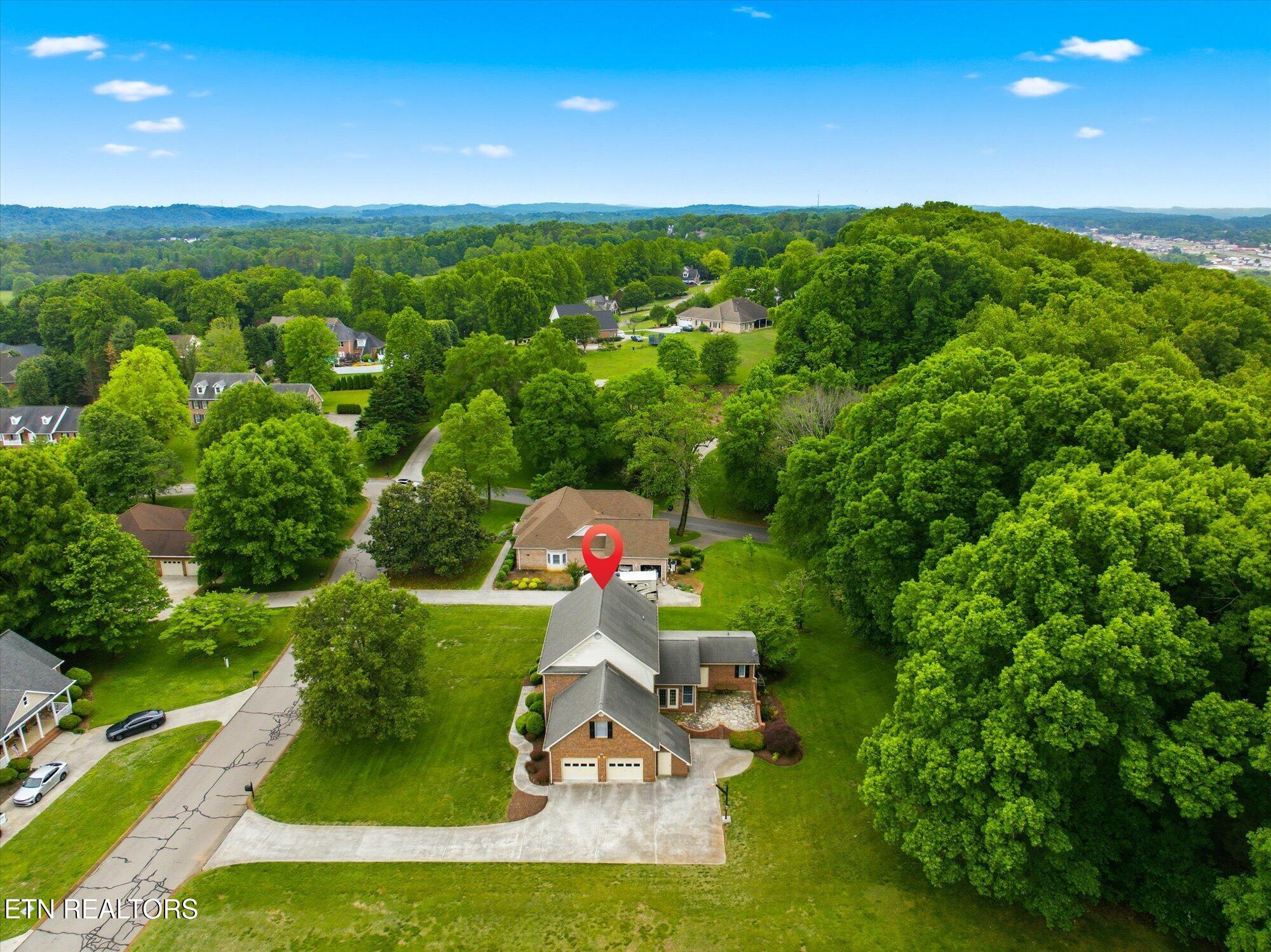 3006 Hawthorne Street Athens TN 37303