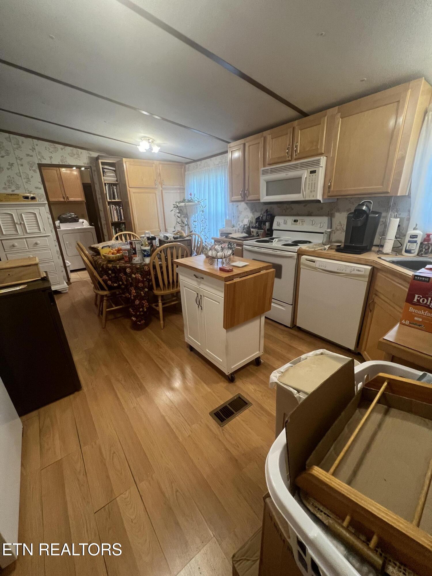 205 Ellison Road Lafollette TN 37766
